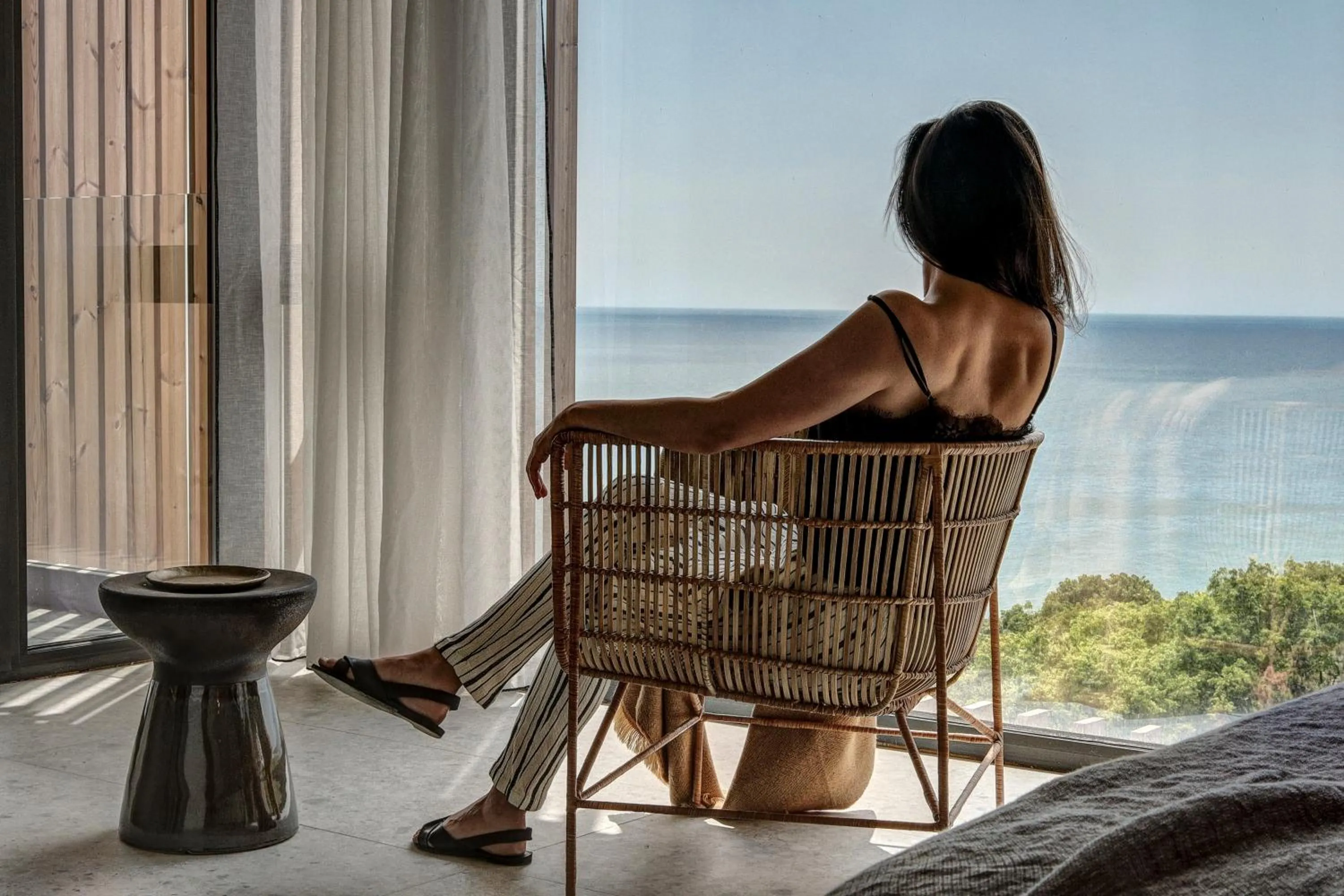 People in Umani Hotel - Free Beach - Free Parking