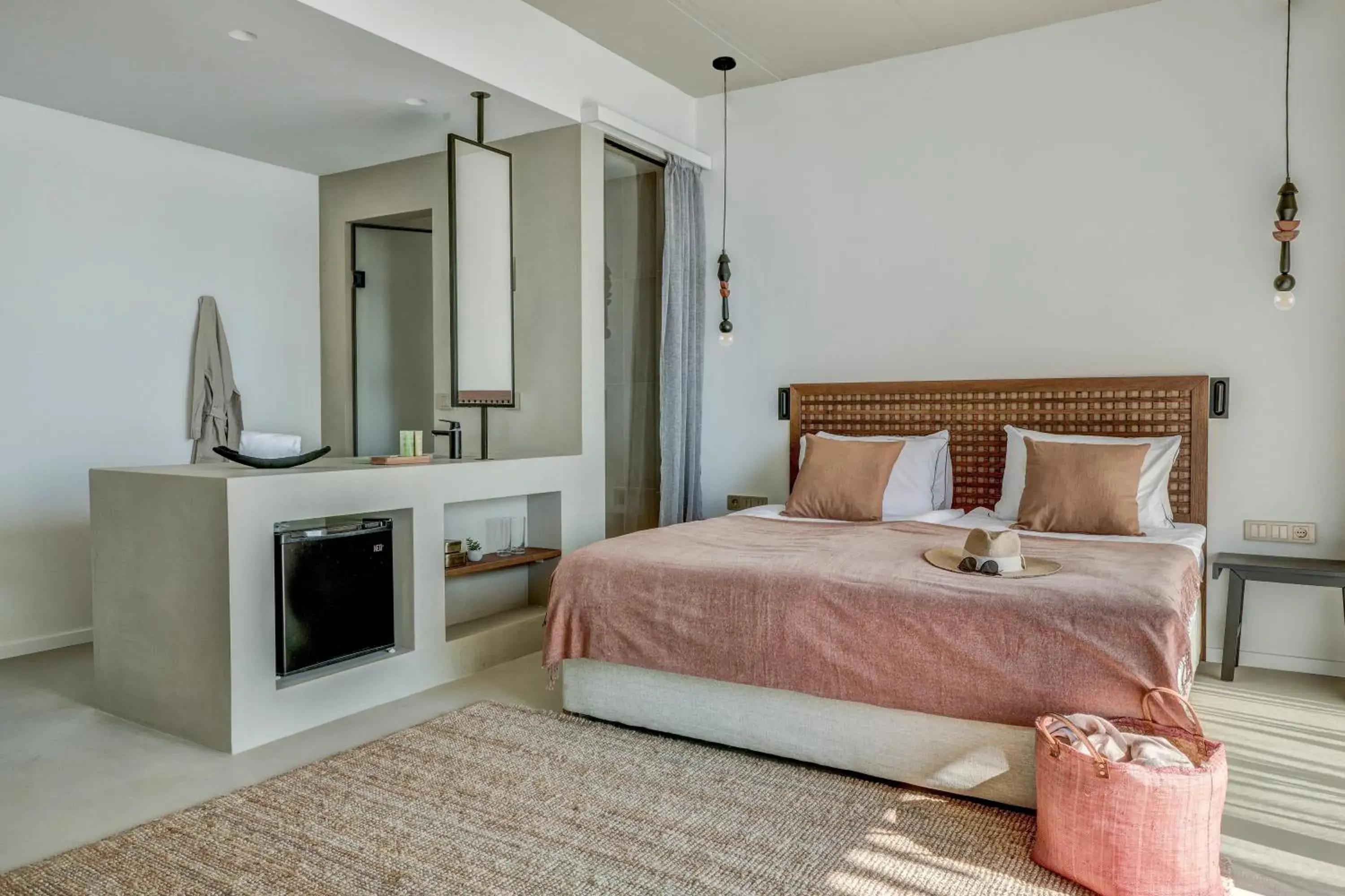 Bed in Umani Hotel - Free Beach - Free Parking Bed in Umani Hotel - Free Beach - Free Parking