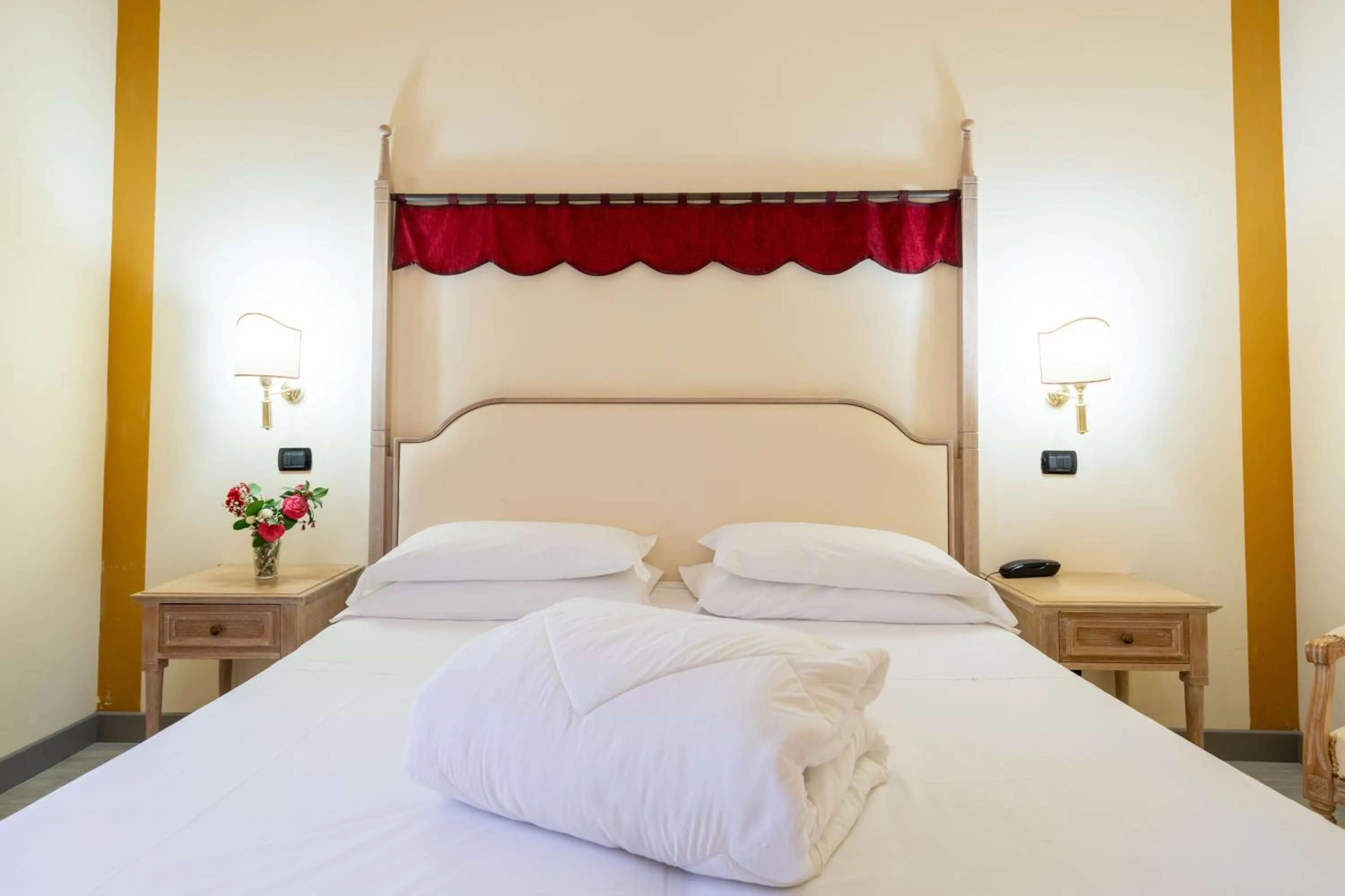 Bed in Hotel Manzoni Wellness&Spa