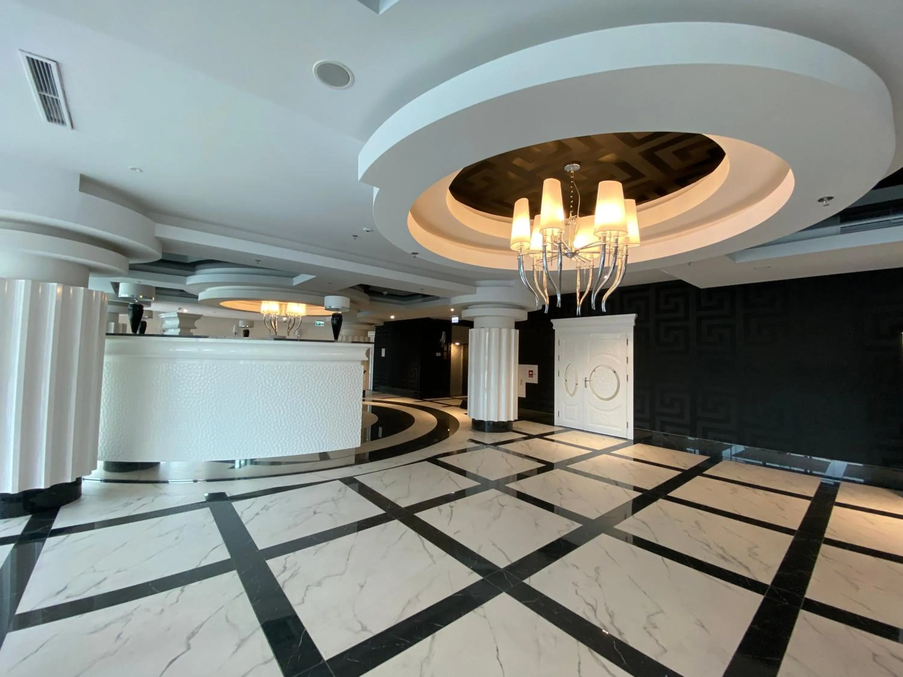 Lobby or reception in Apartamenty Hanza Tower Gold