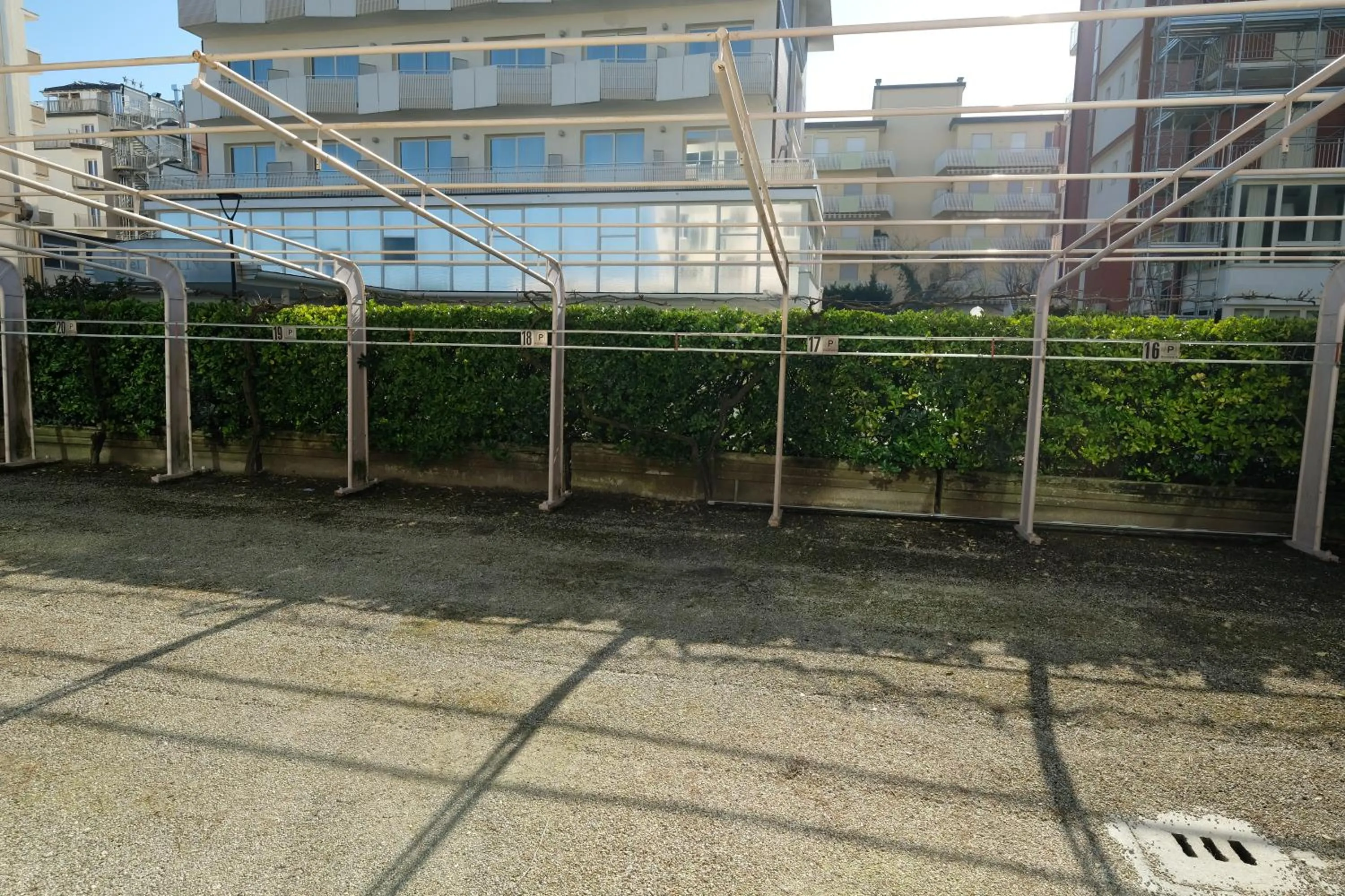 Parking in Hotel Balance