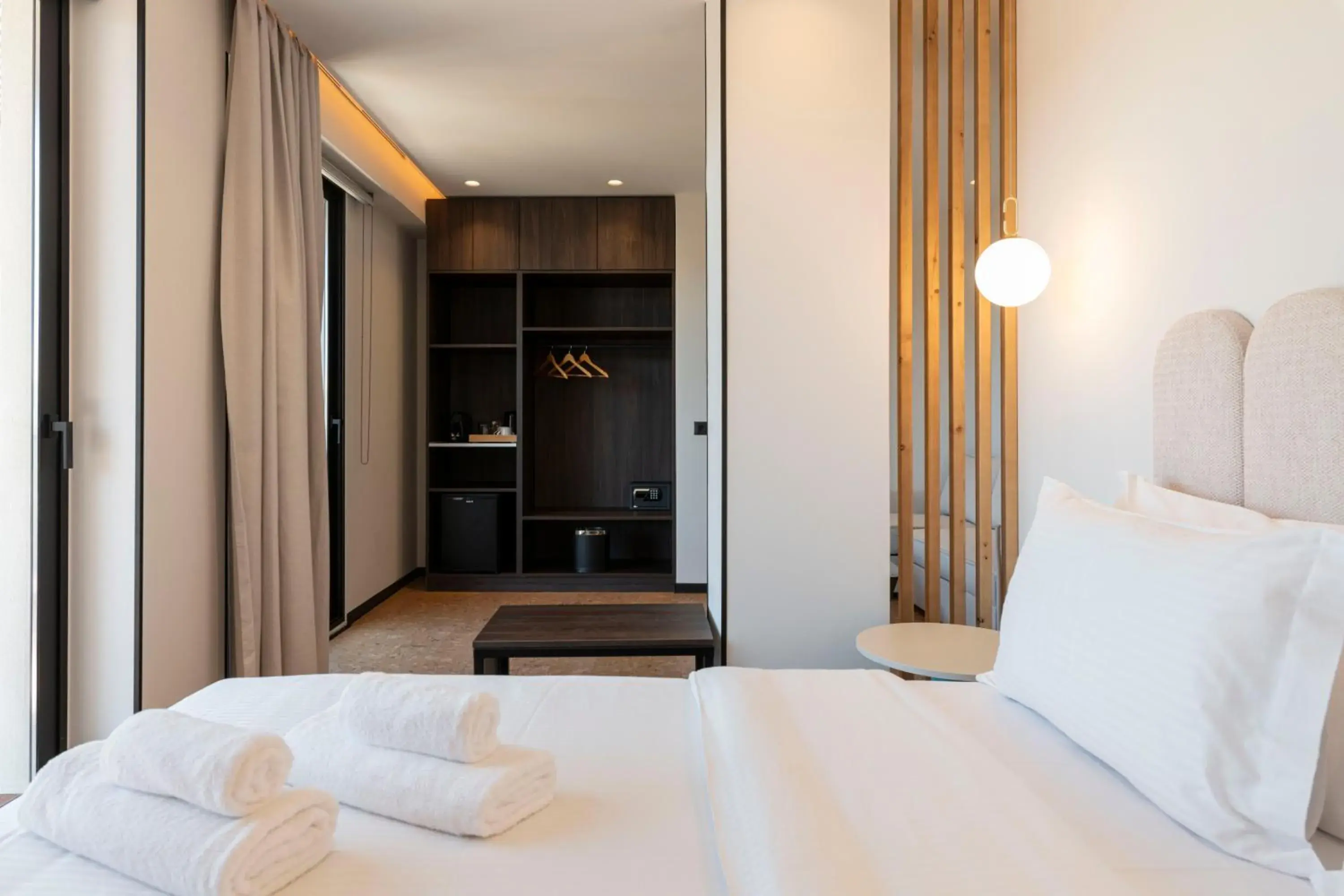 Photo of the whole room, Bed in PAREA Athens Photo of the whole room, Bed in PAREA Athens