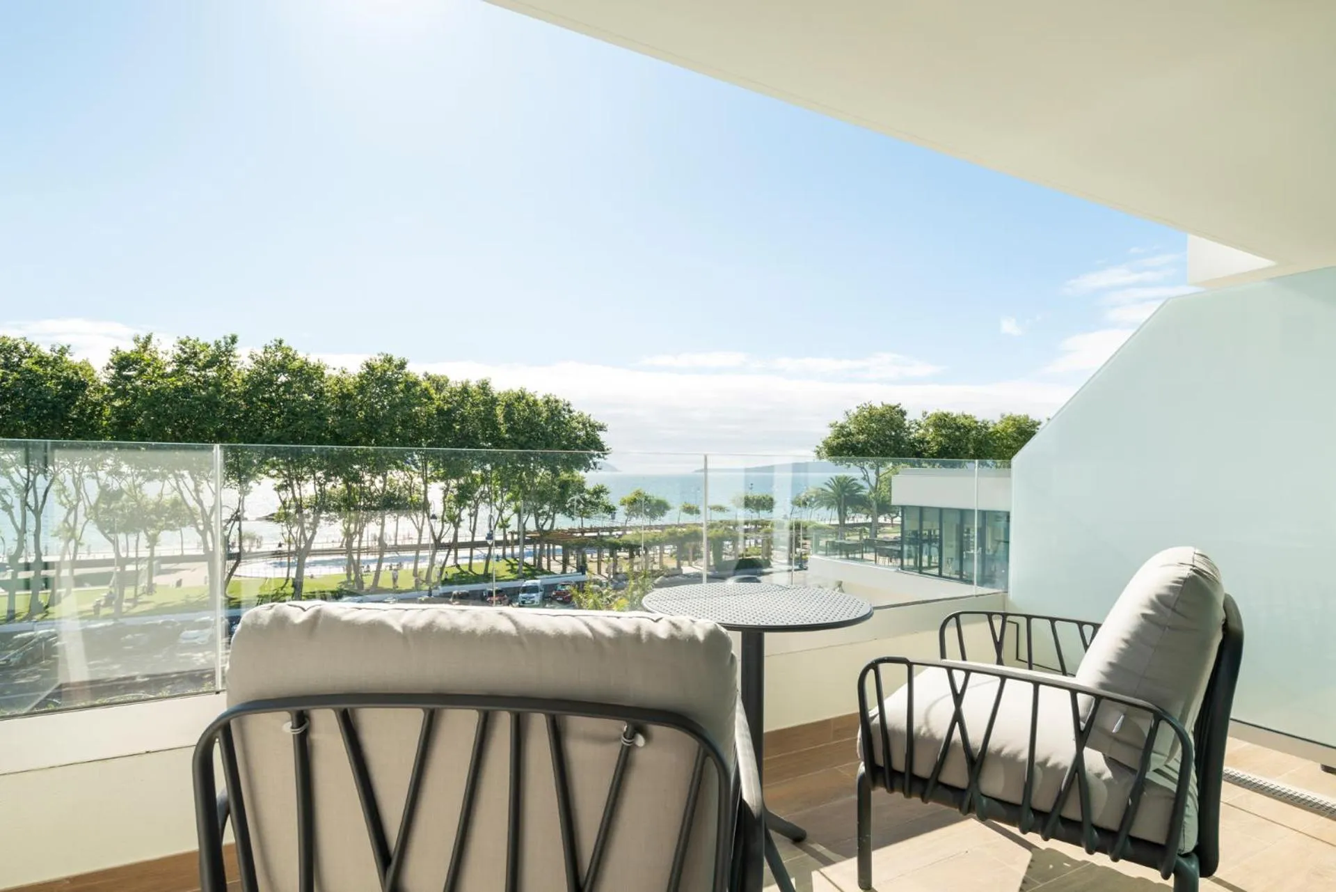 Attica21 Vigo 4 Superior