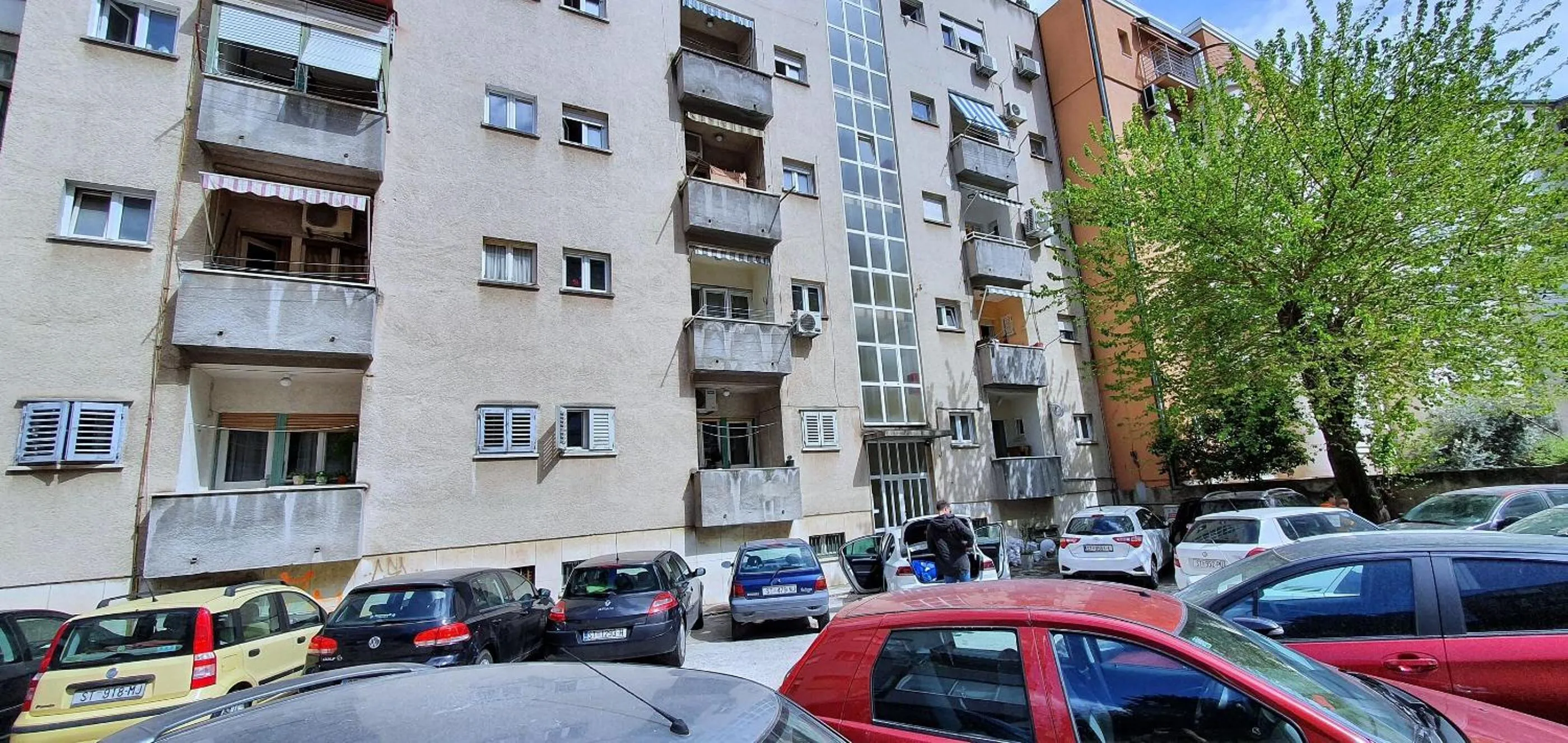 Property building in Apartment Freyja