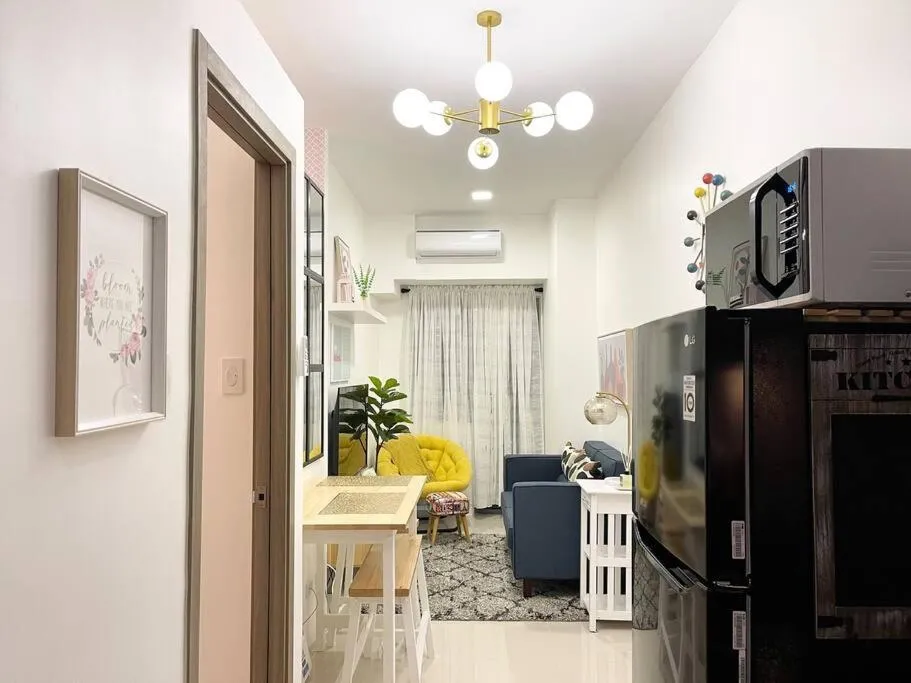 1BR Suite near Megamall, Boni & Shaw MRT Station