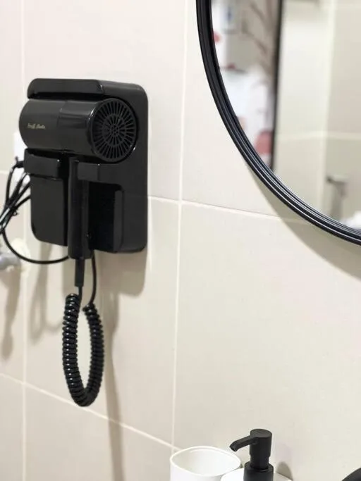 Bathroom in 1BR Suite near Megamall, Boni & Shaw MRT Station