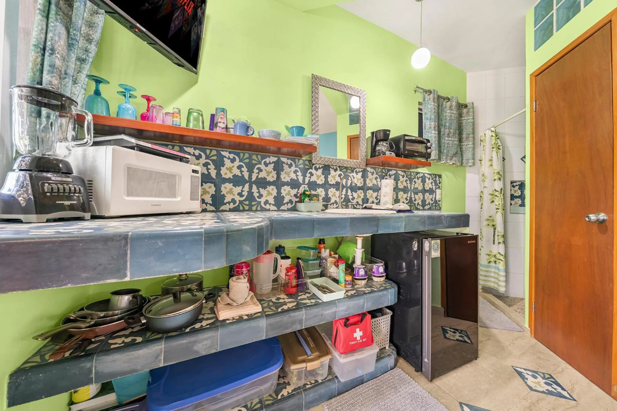 Casa Cielo Studio 1 with Tropical Garden Patio