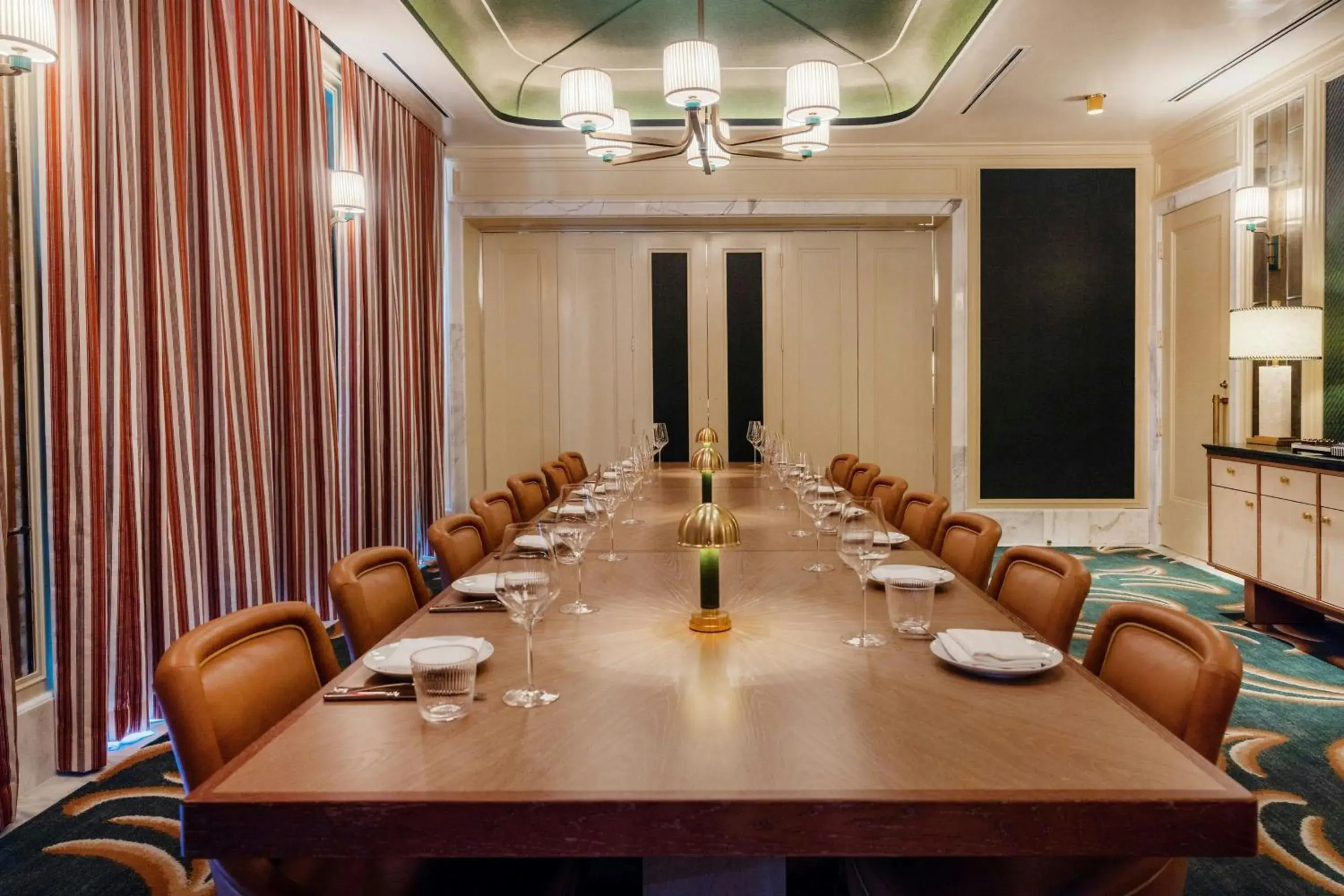 Restaurant/places to eat in The Seagate Hotel, Golf & Beach Club, Autograph Collection Restaurant/places to eat in The Seagate Hotel, Golf & Beach Club, Autograph Collection