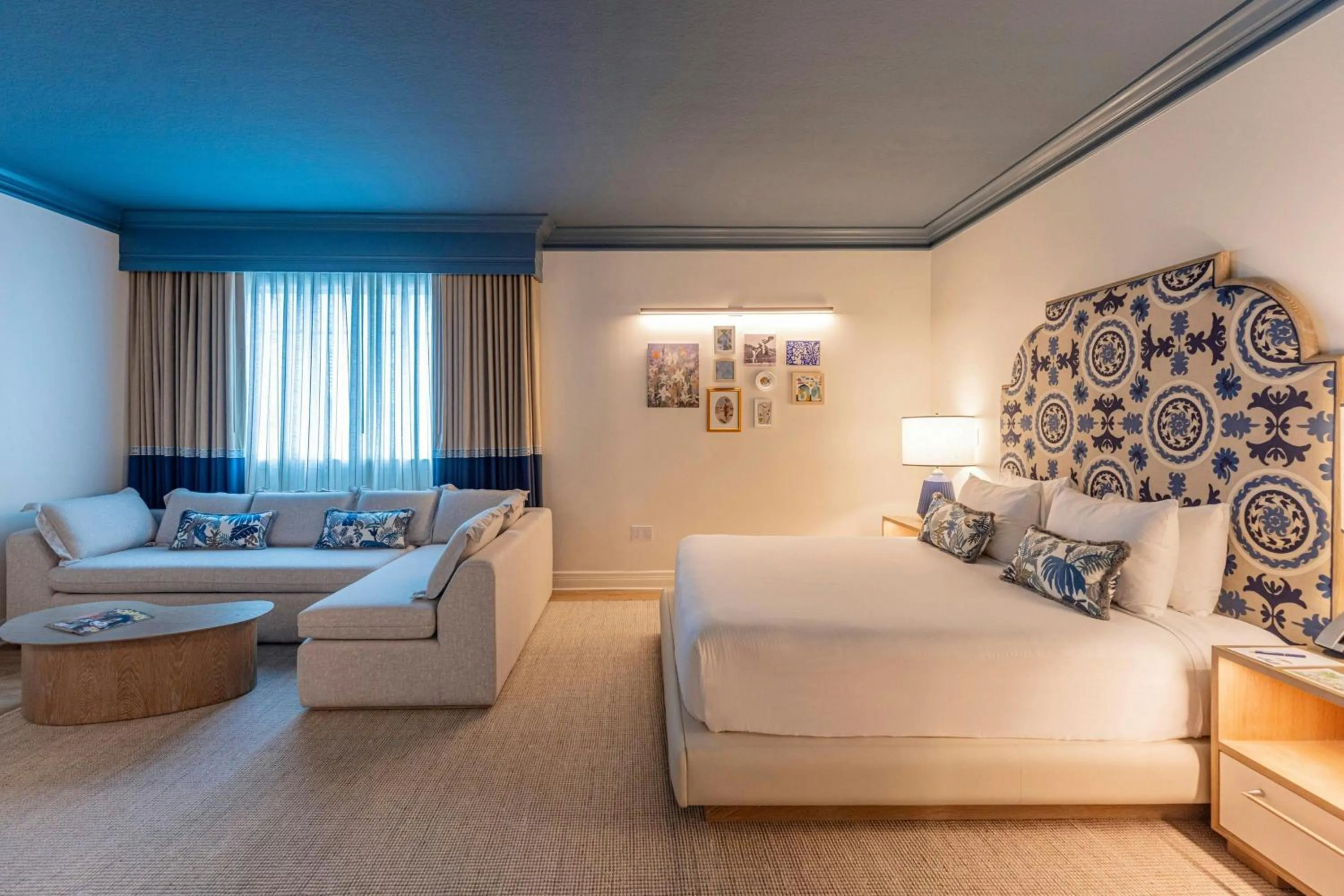 Photo of the whole room, Bed in The Seagate Hotel, Golf & Beach Club, Autograph Collection