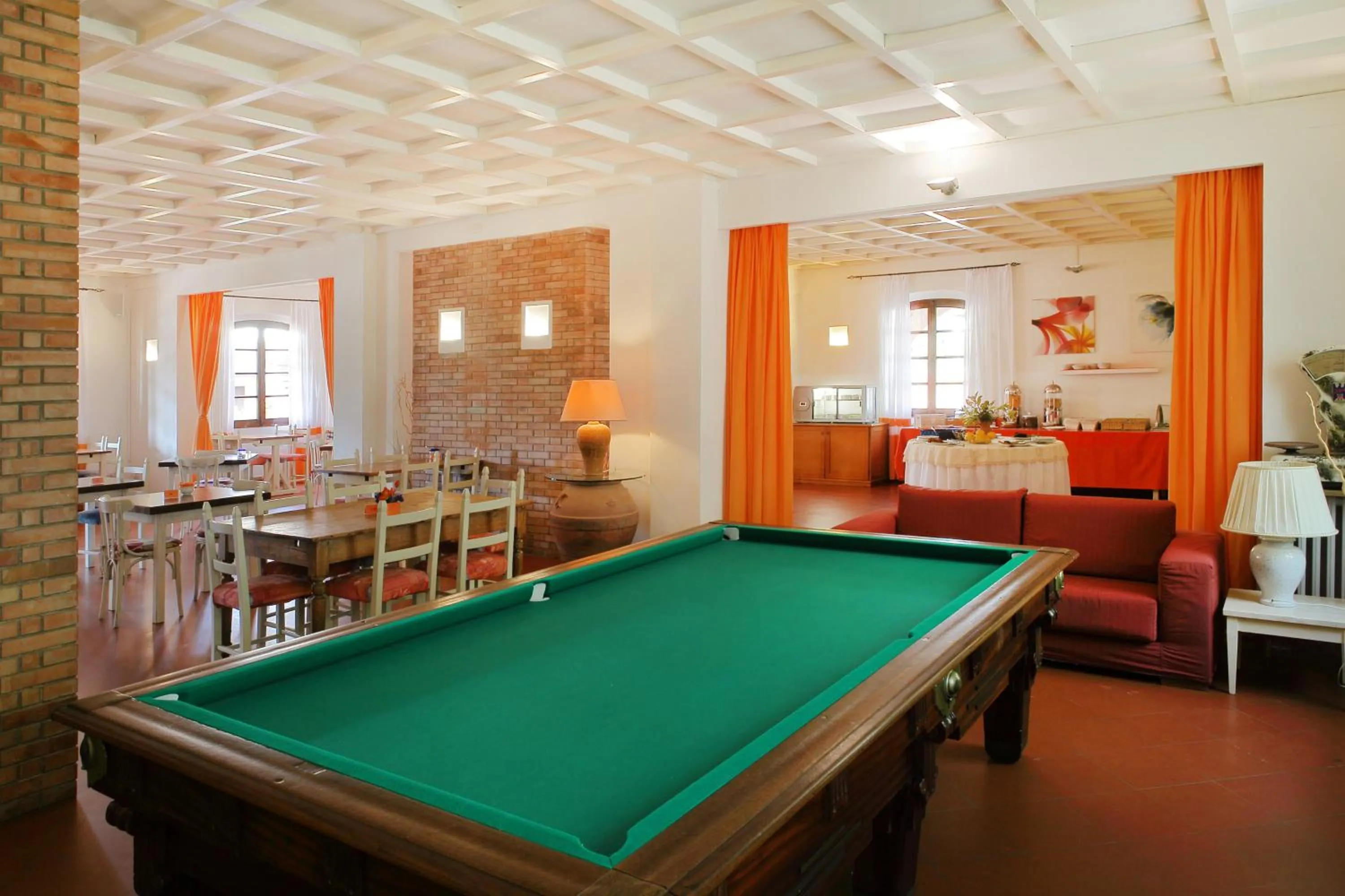 Billiard in Hotel Le Renaie