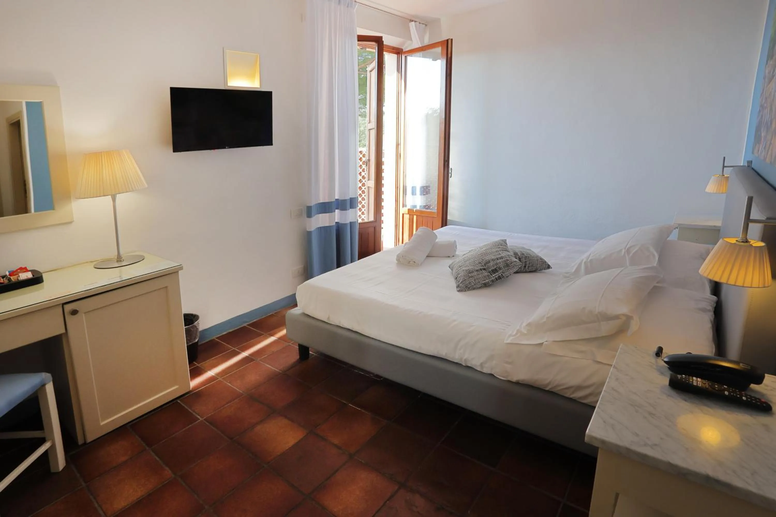 Bed in Hotel Le Renaie