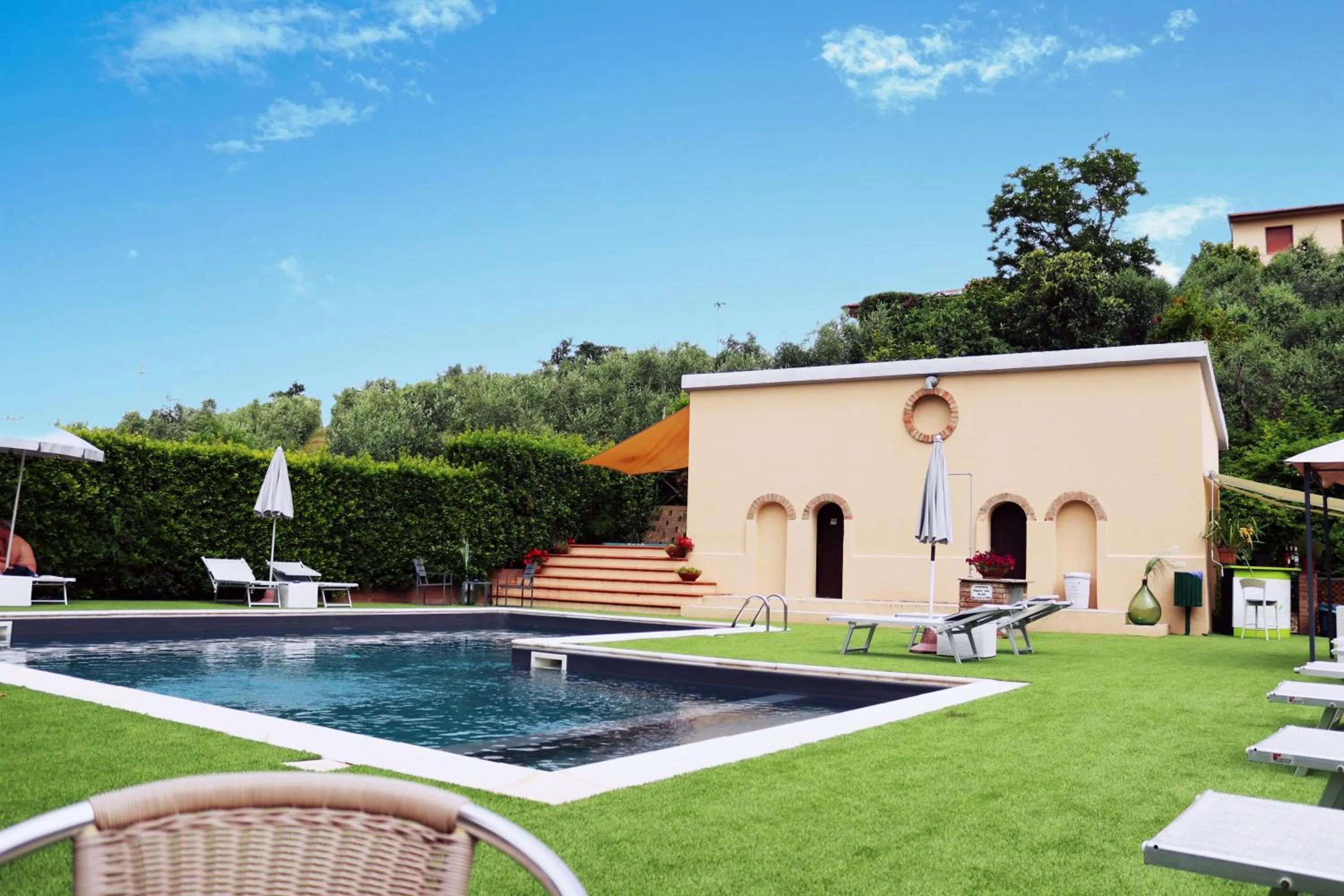 Swimming pool in Hotel Le Renaie