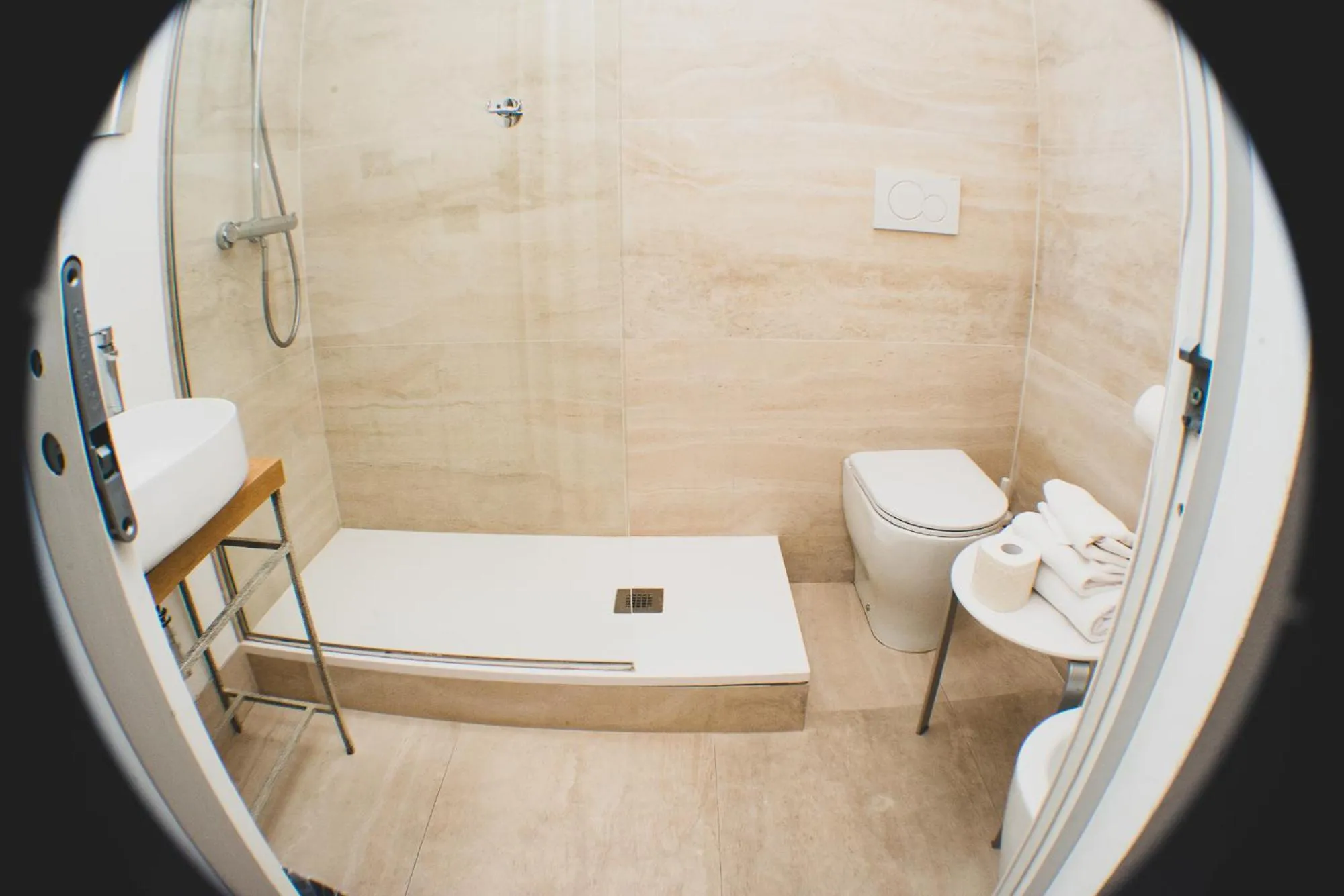 Bathroom in Hotel Ariston