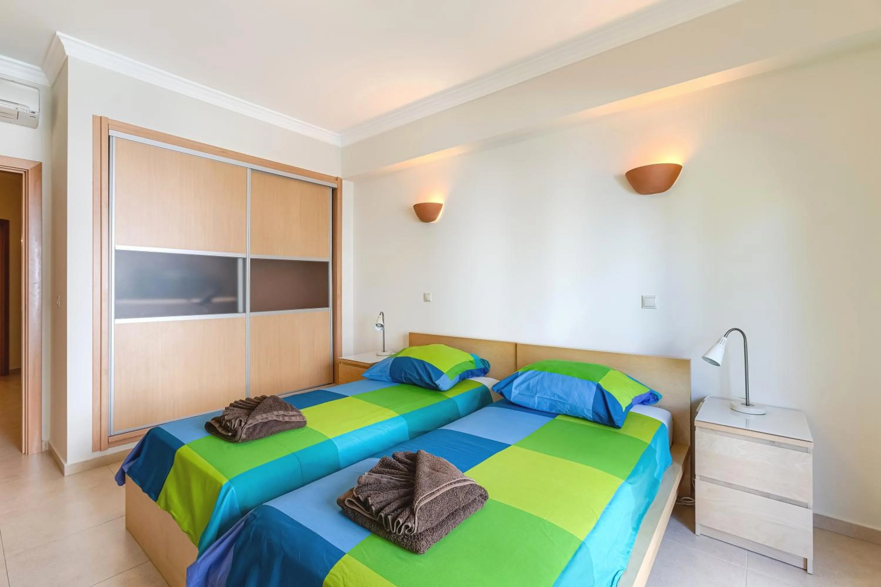 Bed in Arco-Iris