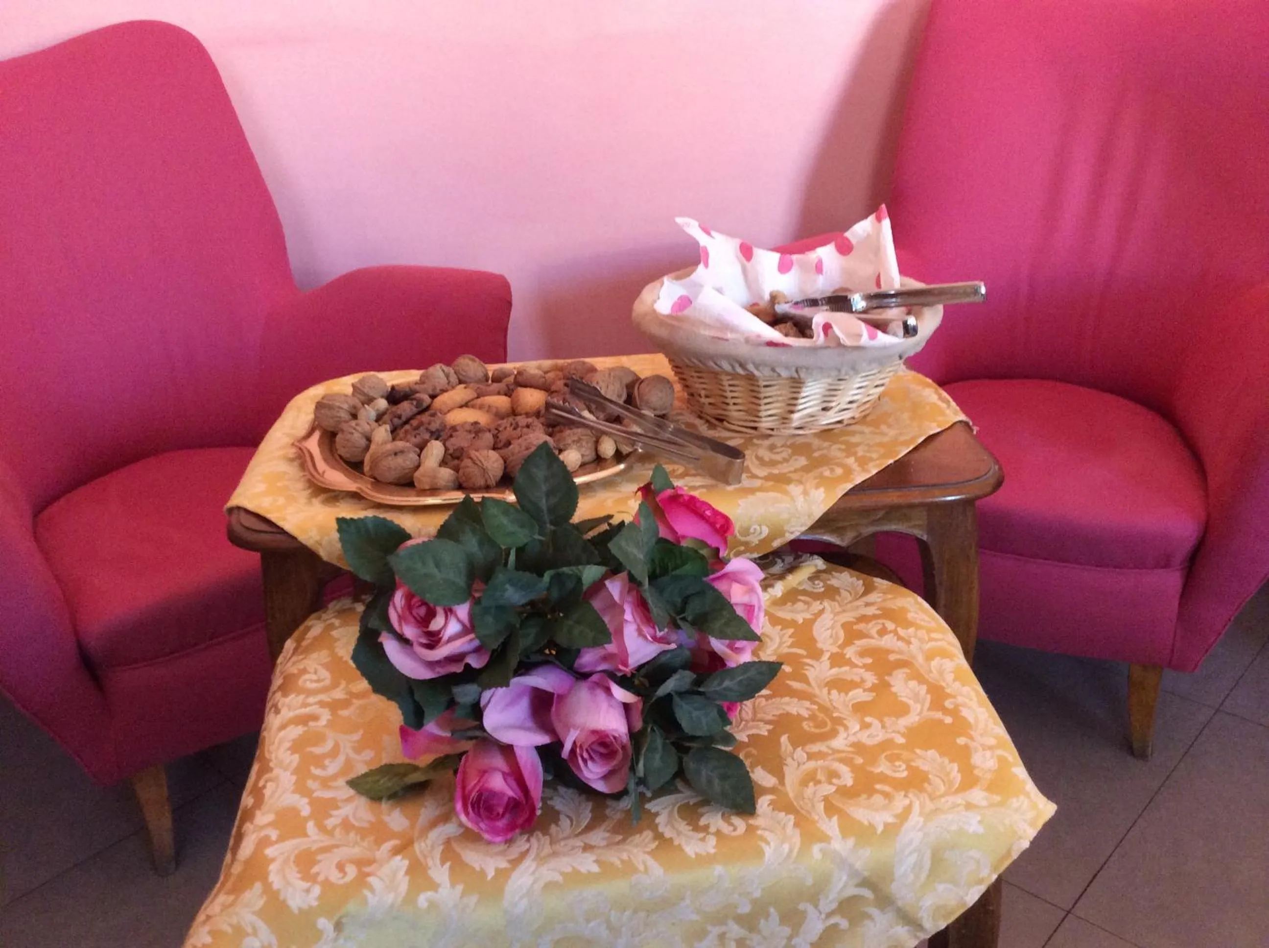 Food and drinks in Hotel Jolì