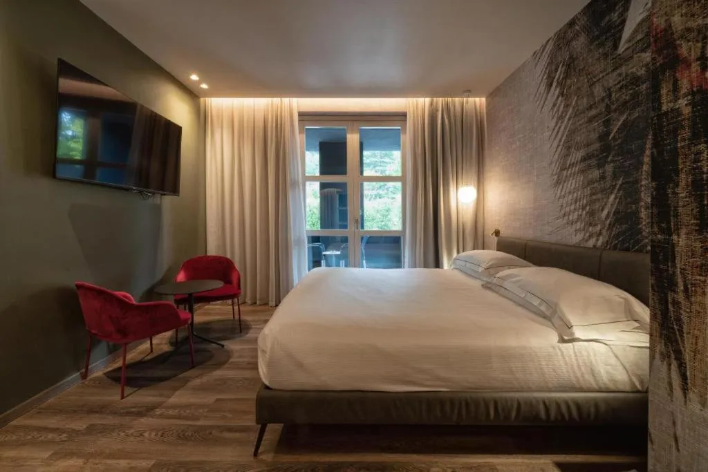 Bedroom, Bed in Phi Hotel Piajo