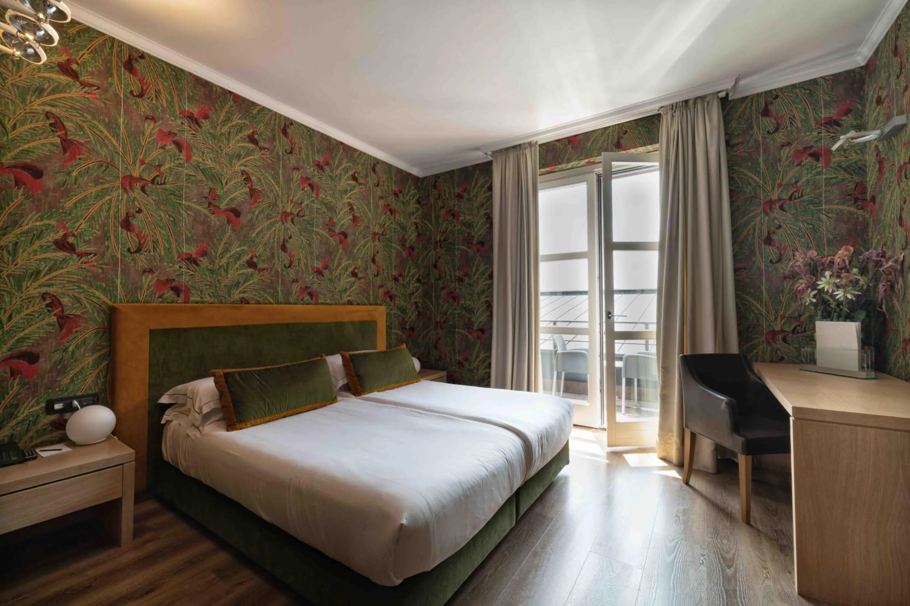 Bed in Phi Hotel Piajo