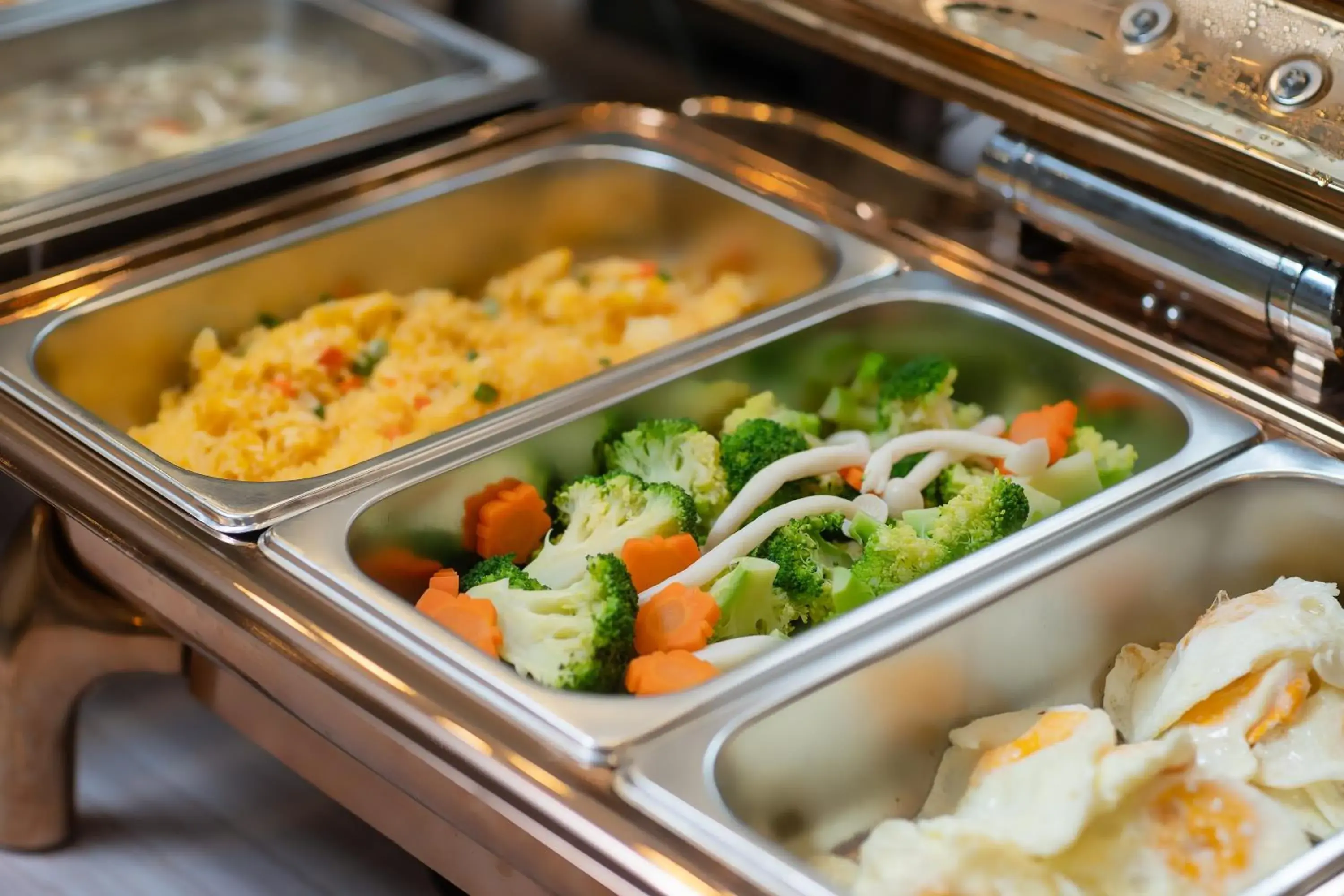 Food and drinks in The West Hotel & Spa Food and drinks in The West Hotel & Spa