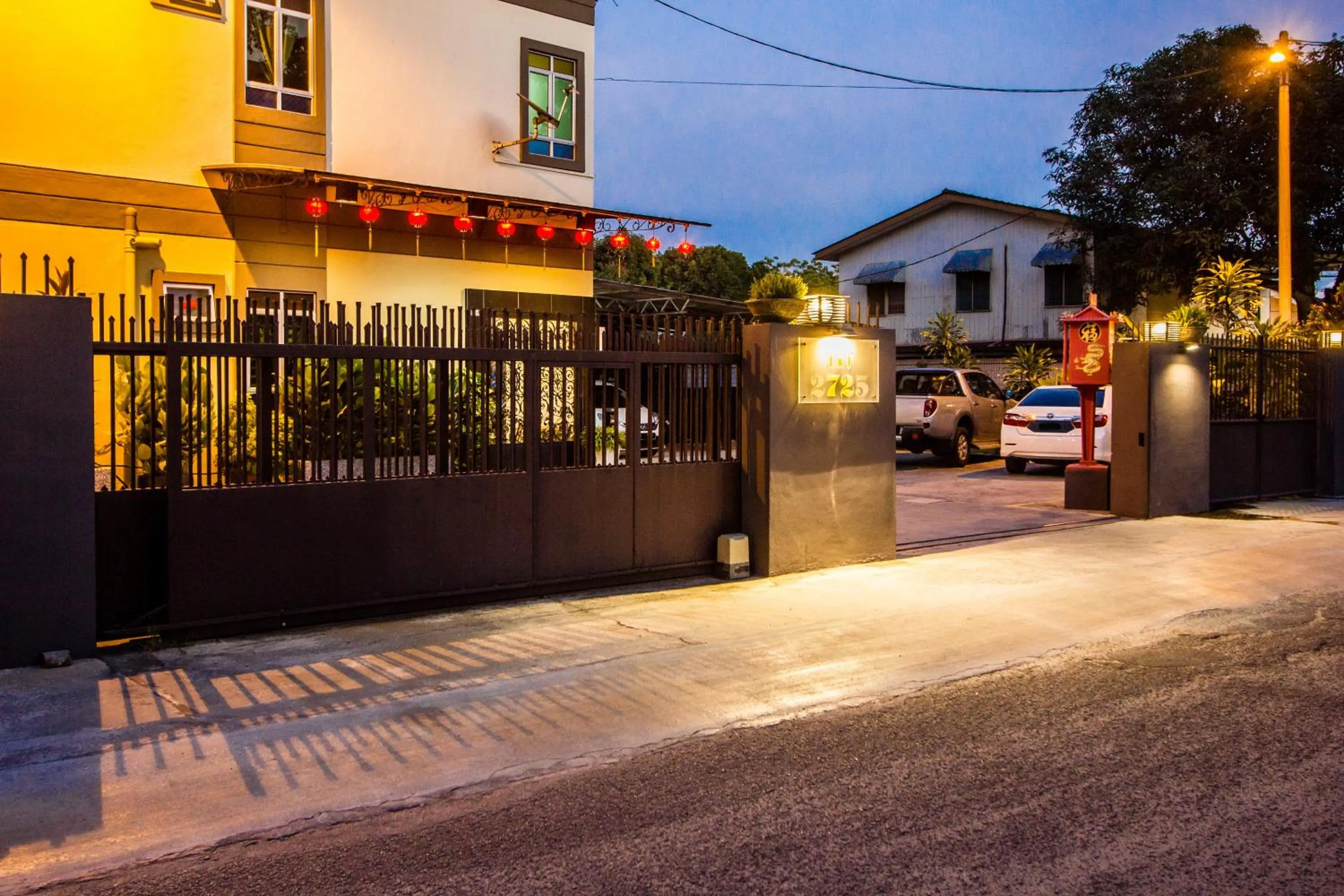 Property building in Value Inn Homestay
