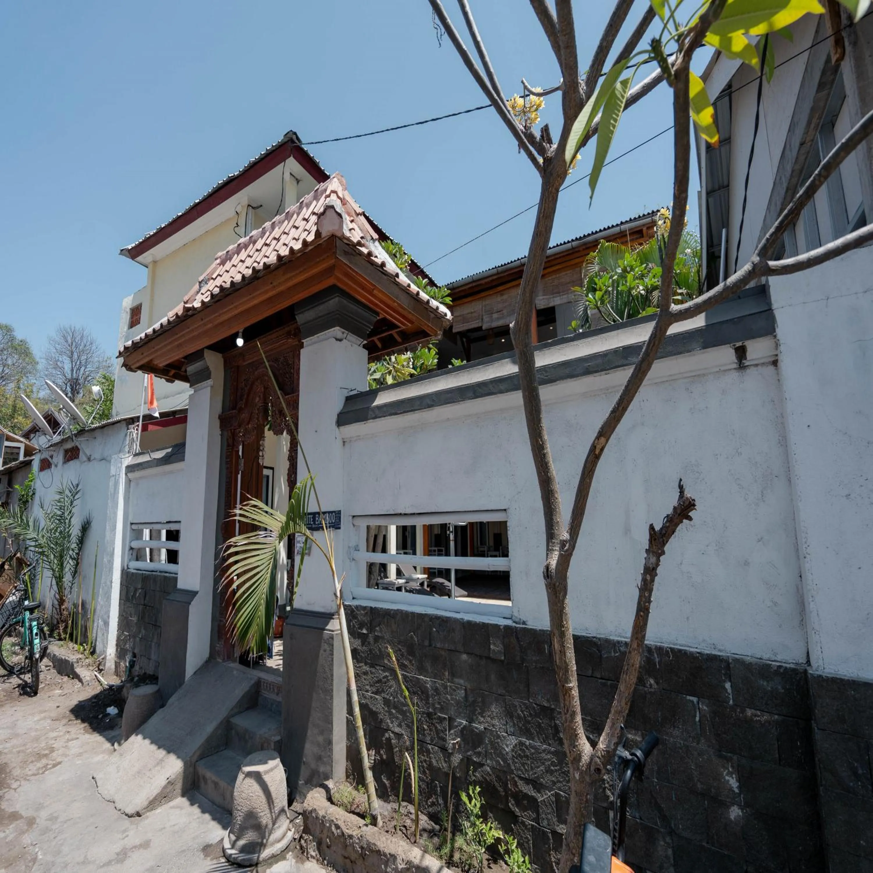 Facade/entrance in Gili White Bamboo Resort