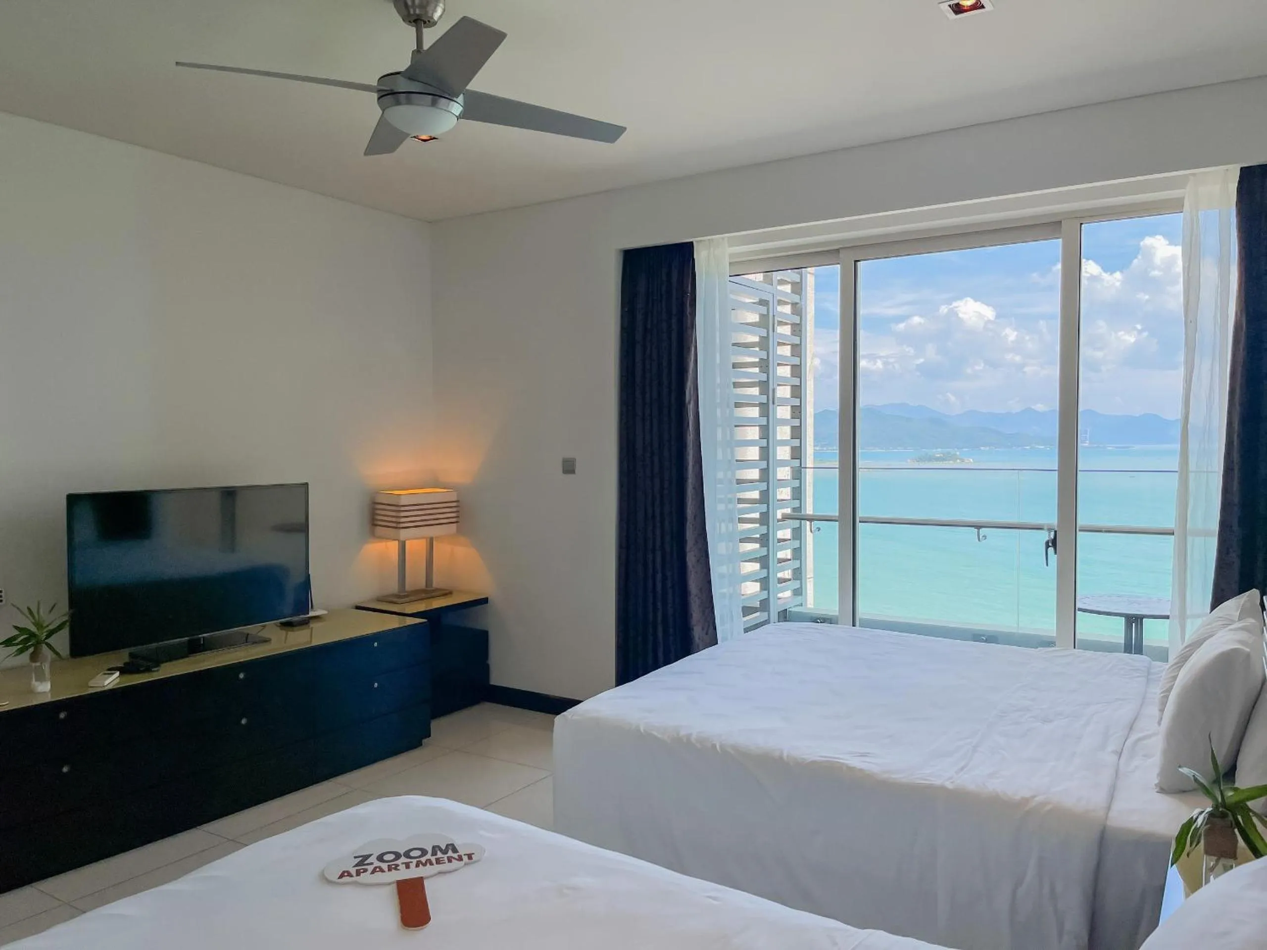 Bedroom, Bed in The Sea Luxury Nha Trang Apartment