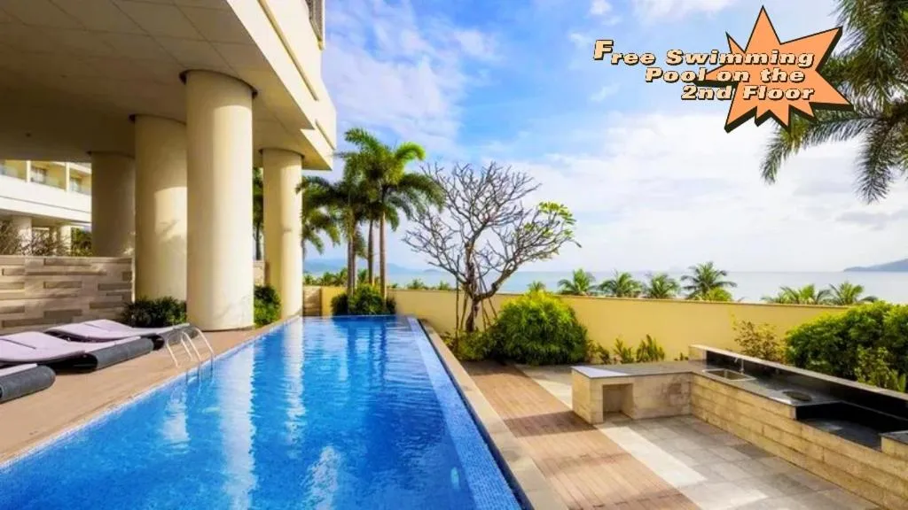 Swimming pool in The Sea Luxury Nha Trang Apartment