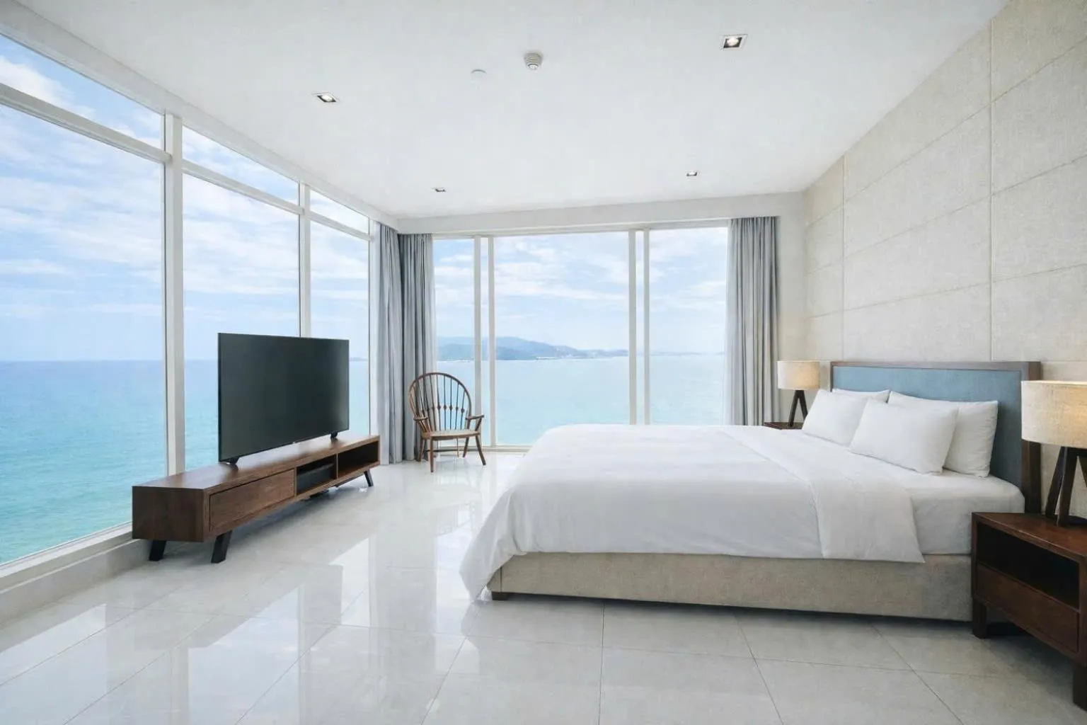 Bedroom, Bed in The Sea Luxury Nha Trang Apartment