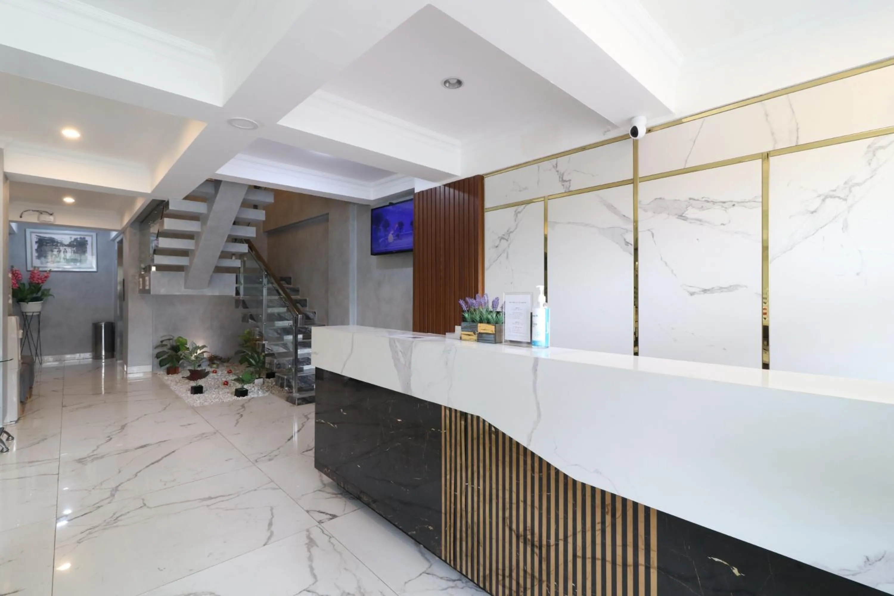 Lobby or reception in Flamenco Urban Living