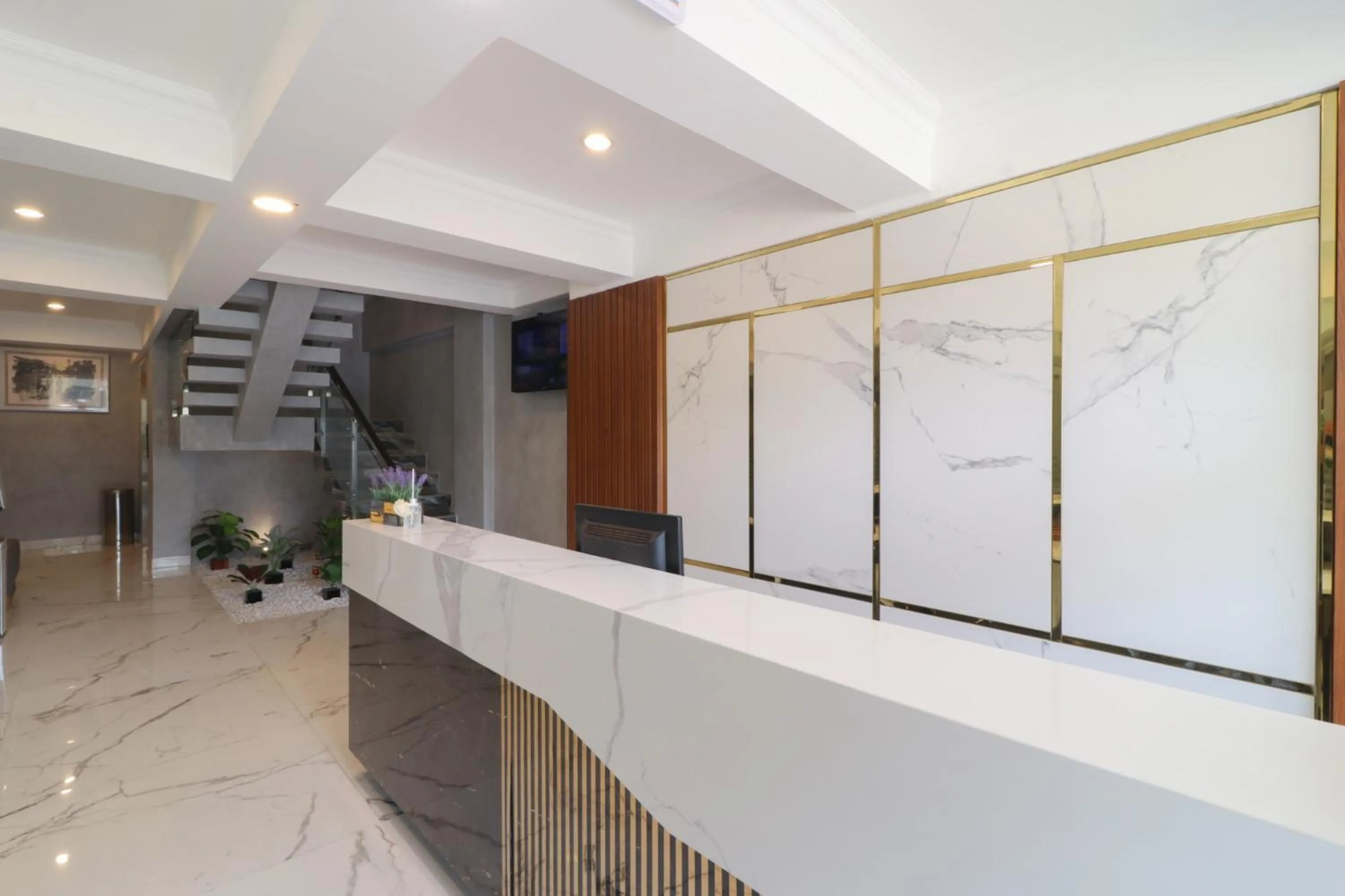 Lobby or reception in Flamenco Urban Living