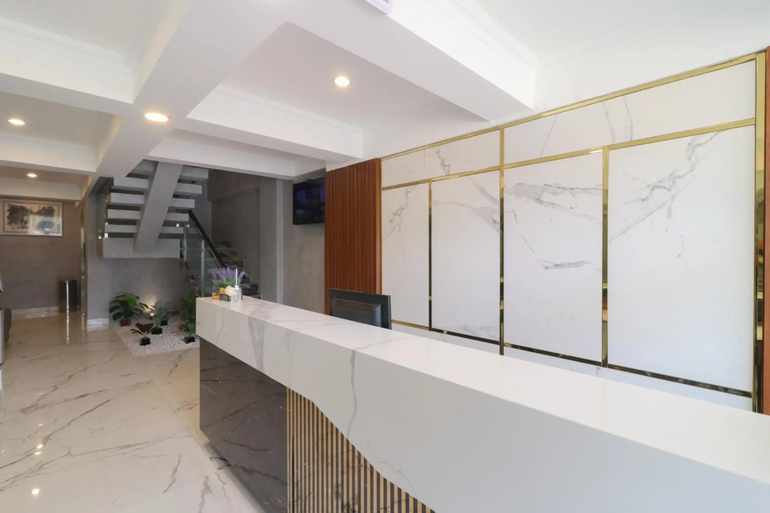 Lobby or reception in Flamenco Urban Living Lobby or reception in Flamenco Urban Living