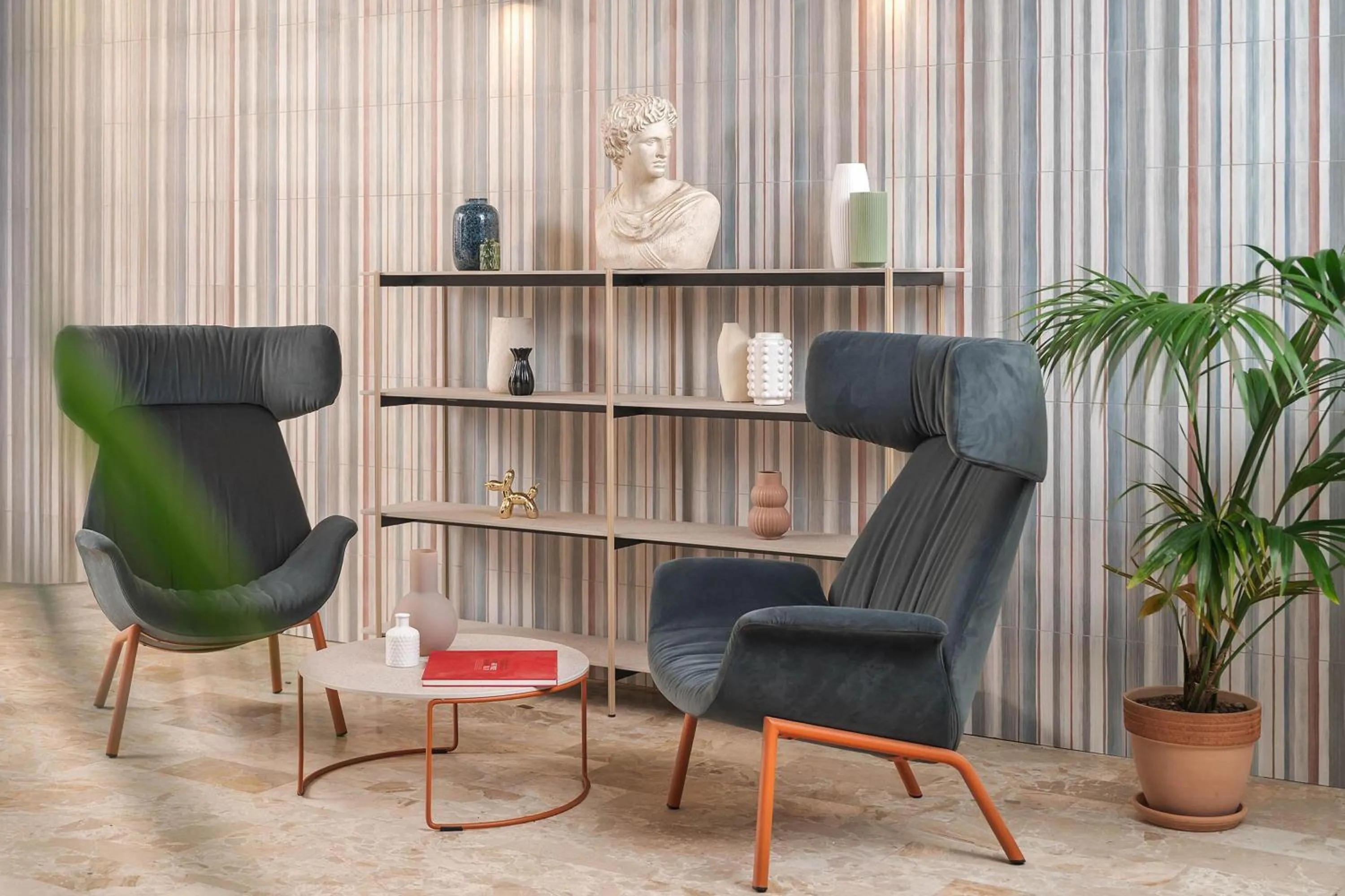 Lobby or reception in B&B HOTEL Treviso Al Fogher