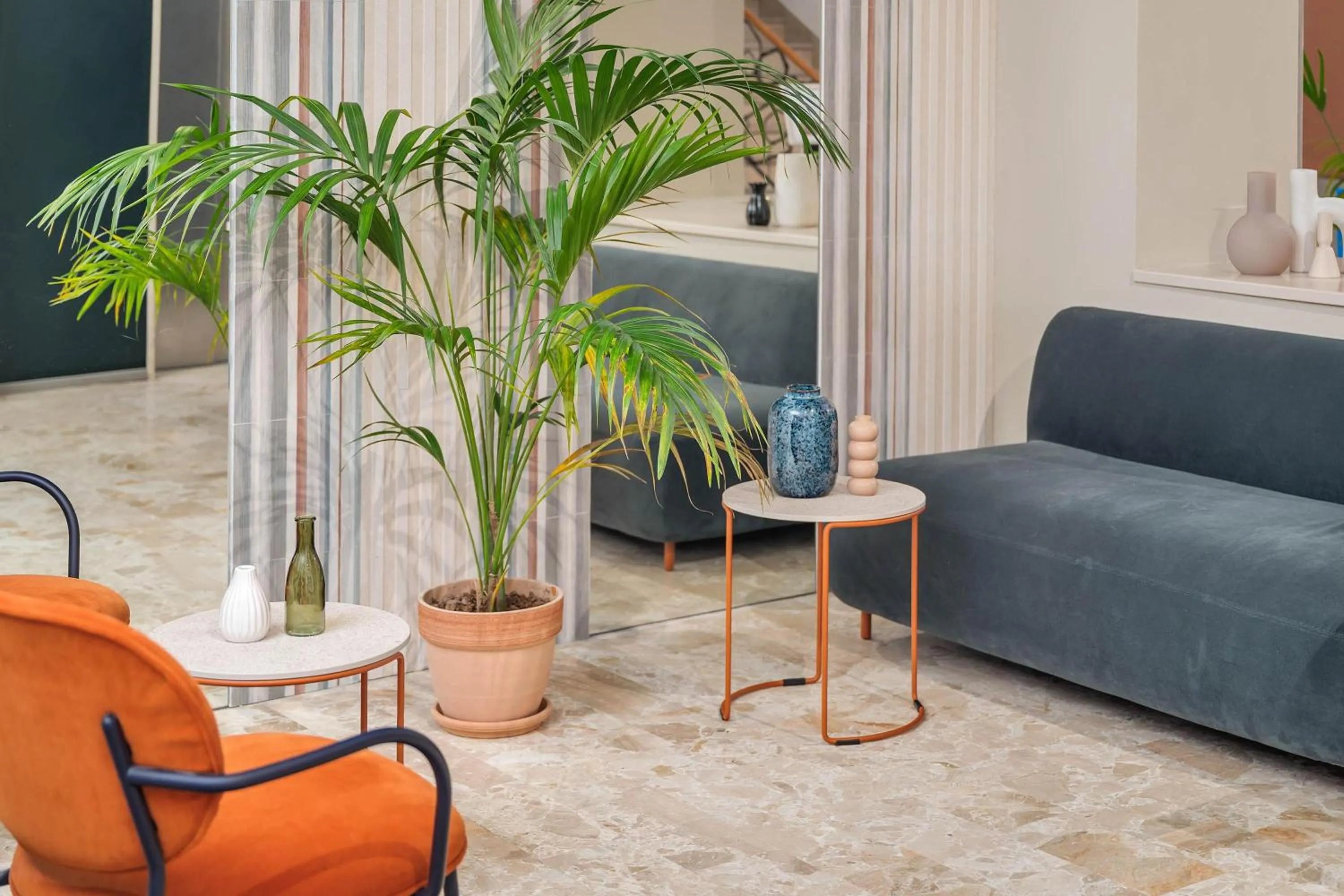 Lobby or reception in B&B HOTEL Treviso Al Fogher