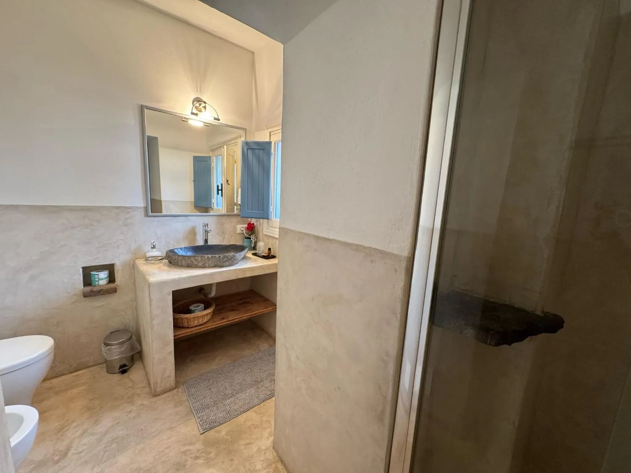 Bathroom in Le Lanterne Resort