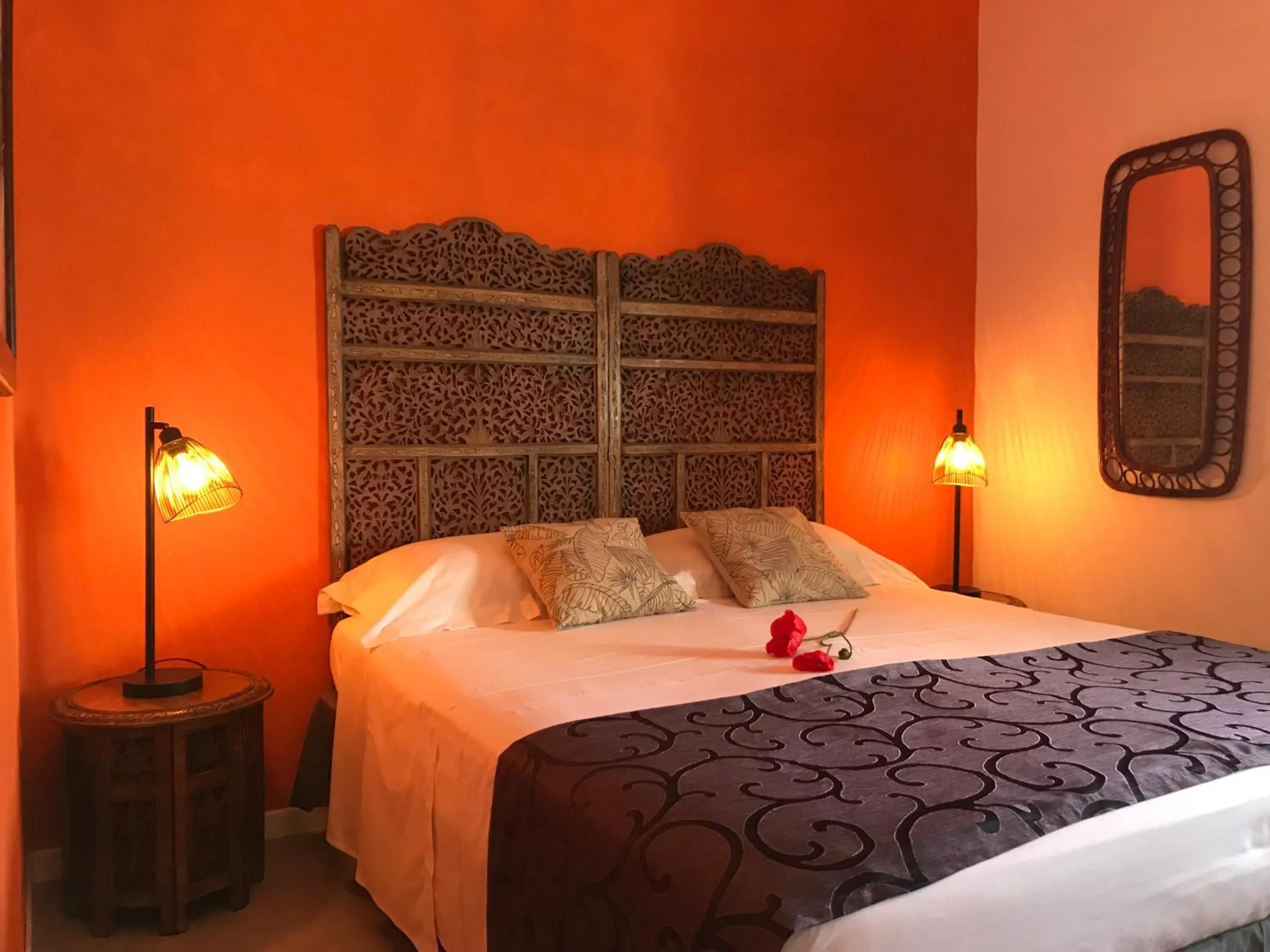 Bedroom, Bed in Le Lanterne Resort