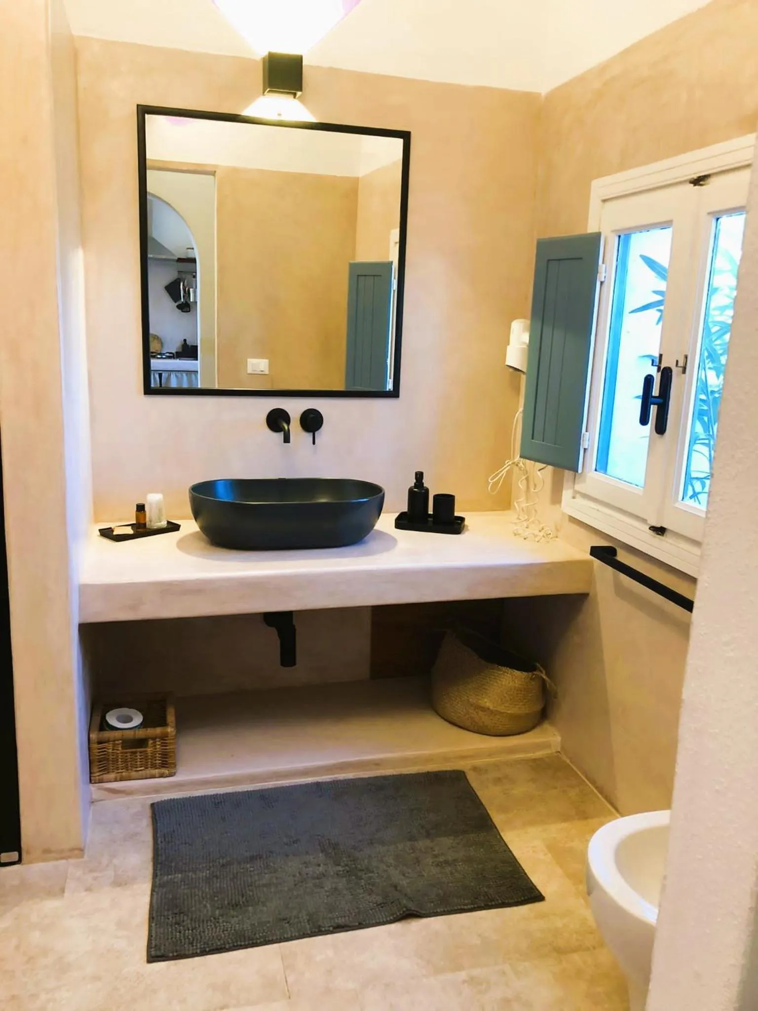 Bathroom in Le Lanterne Resort