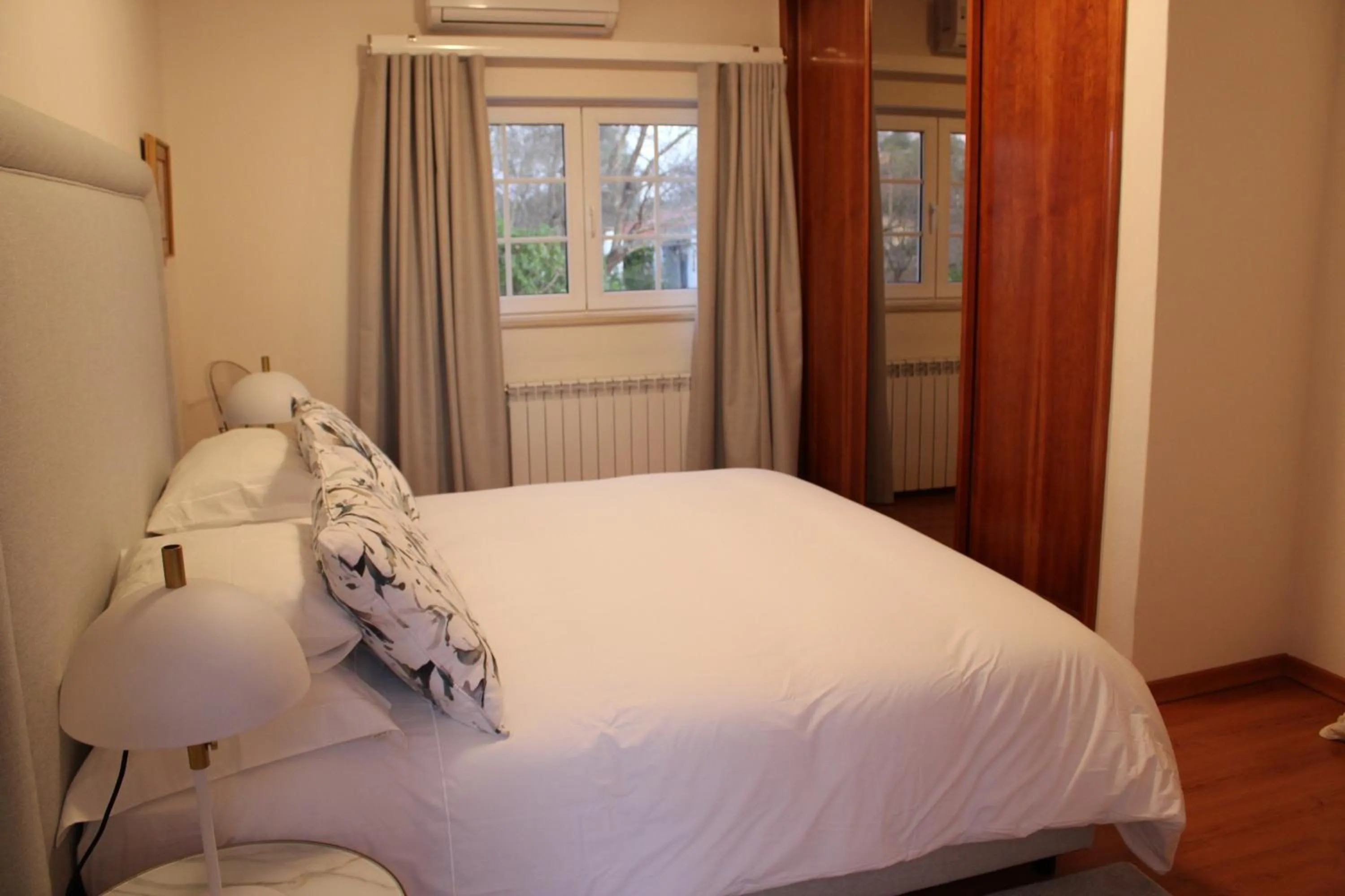 Bedroom, Bed in Villa Tranberg Suites