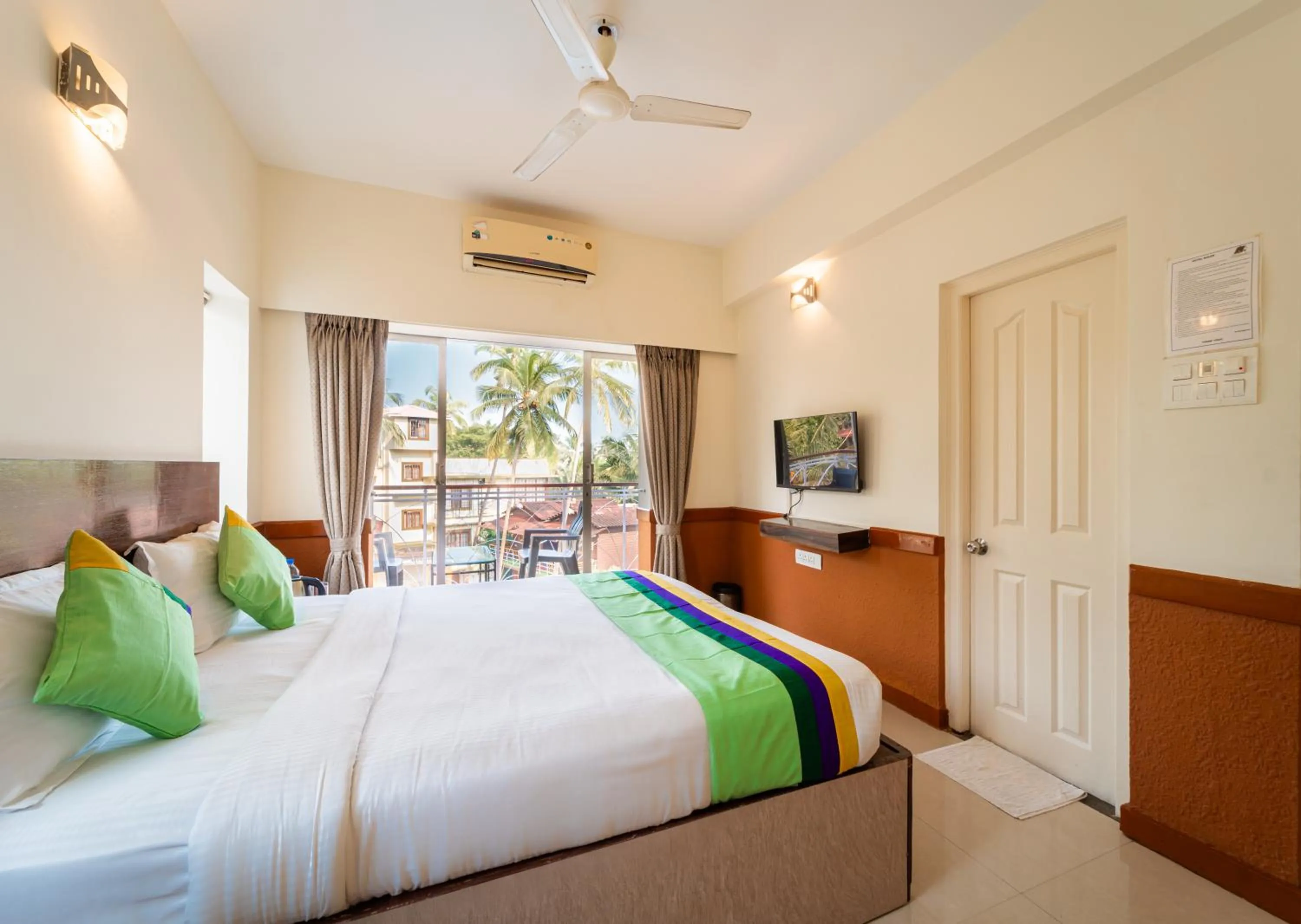 Bed in Treebo Gulmohar Beach Resort with Pool