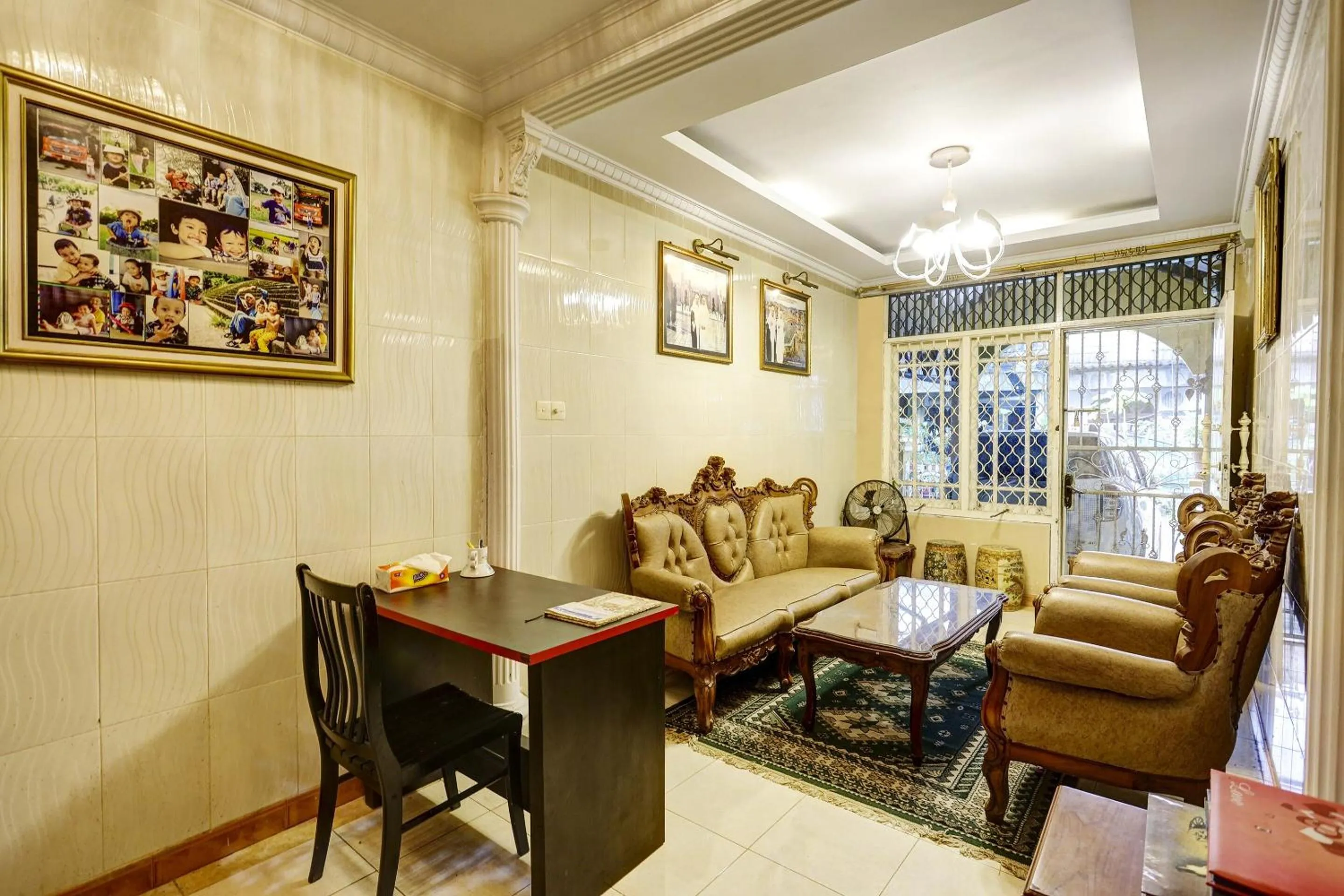 Lobby or reception in Hotel O Manisee 1 Homestay Syariah