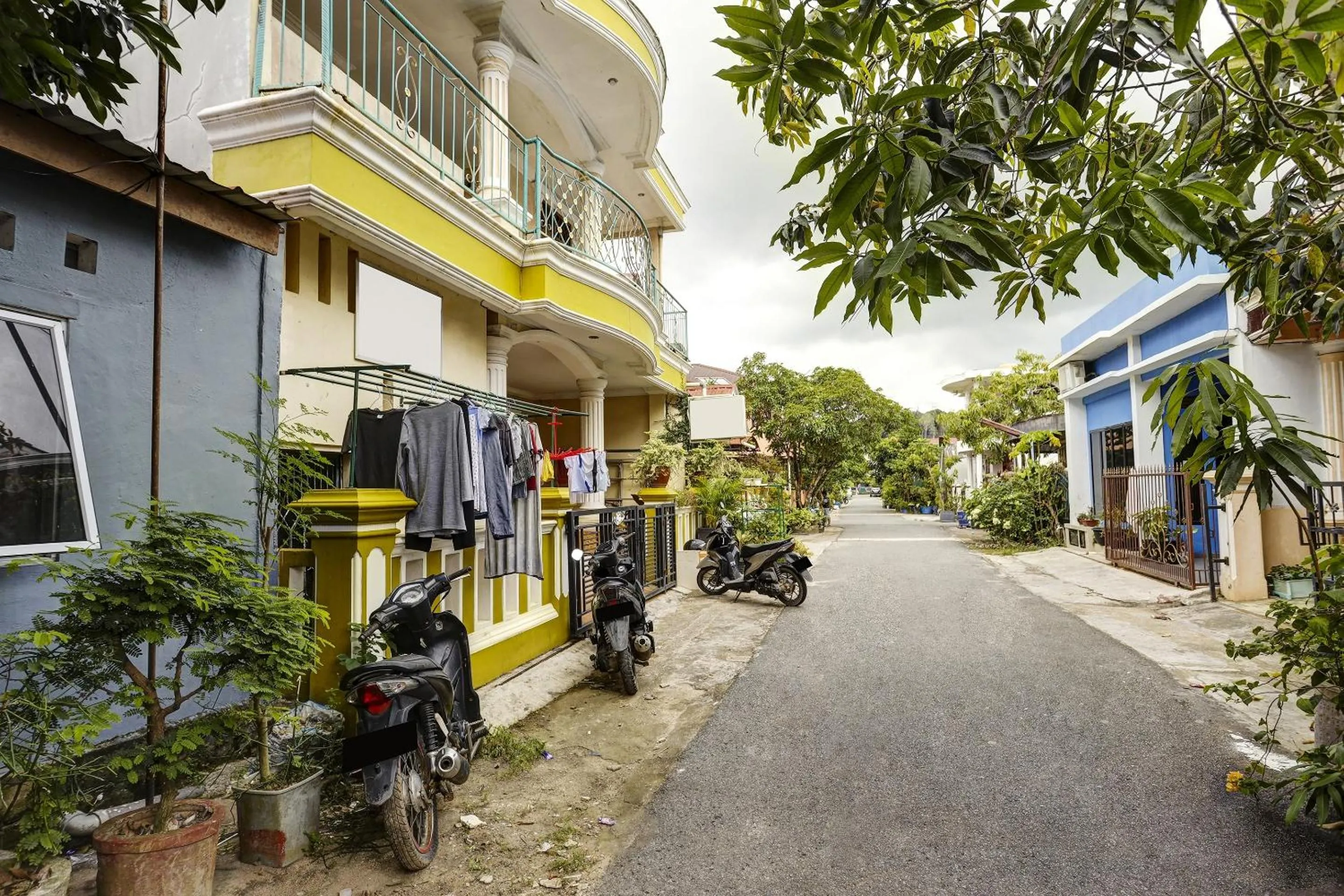 Facade/entrance in Hotel O Manisee 1 Homestay Syariah