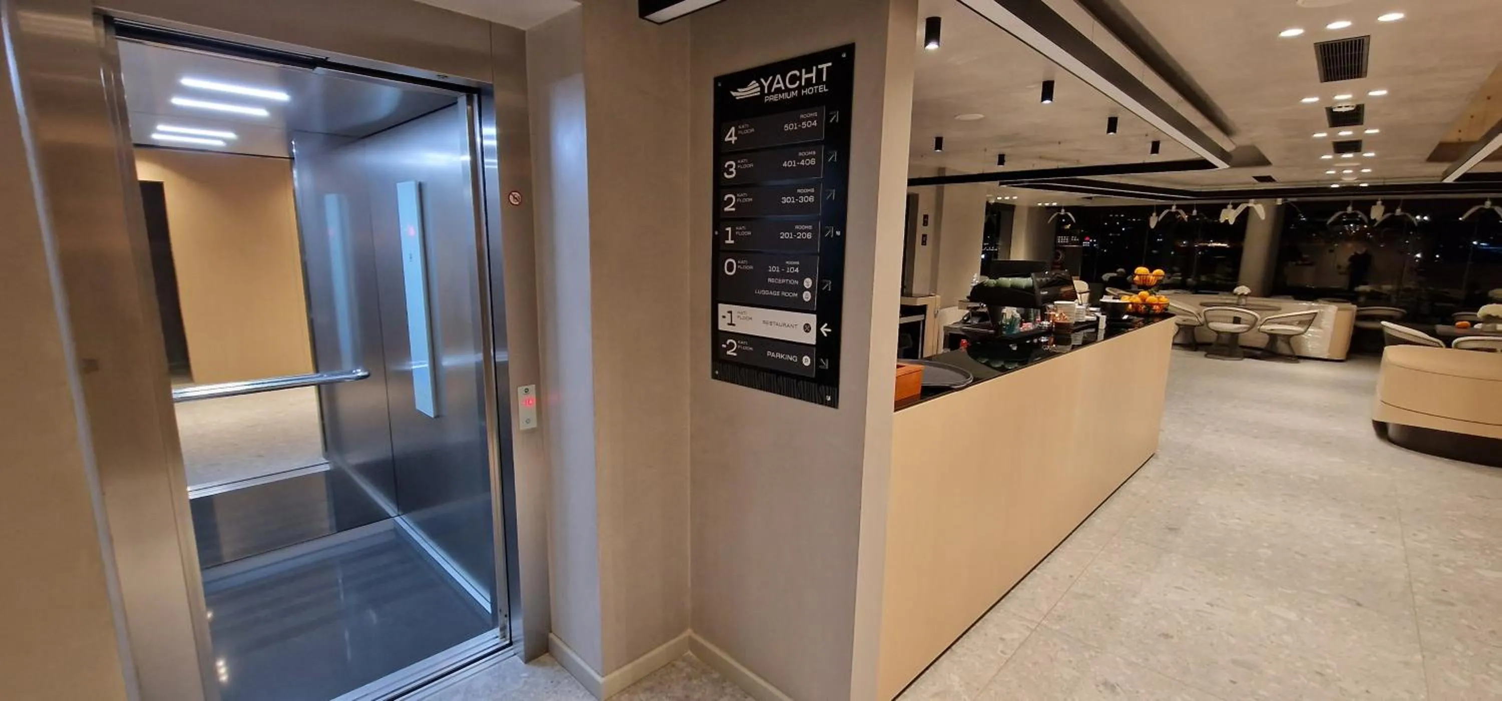 Restaurant/places to eat in AL'YACHT Premium Hotel