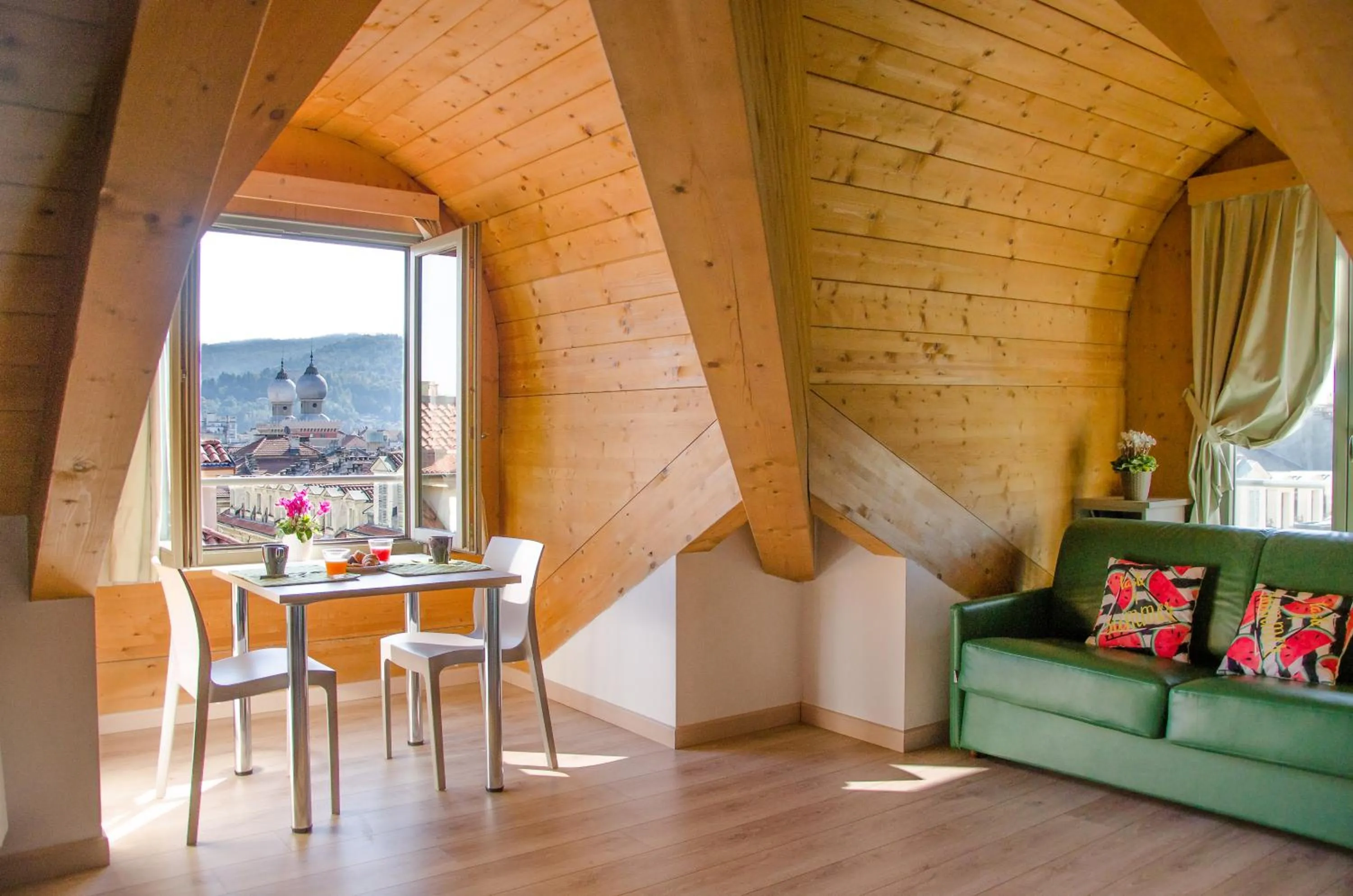 Dining area in Turin Sweet Home