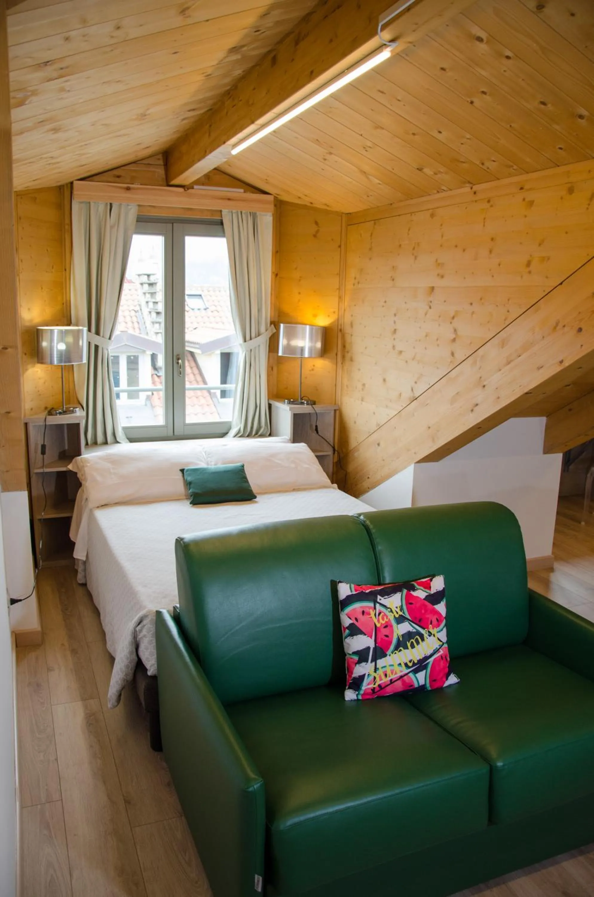 Photo of the whole room, Bed in Turin Sweet Home