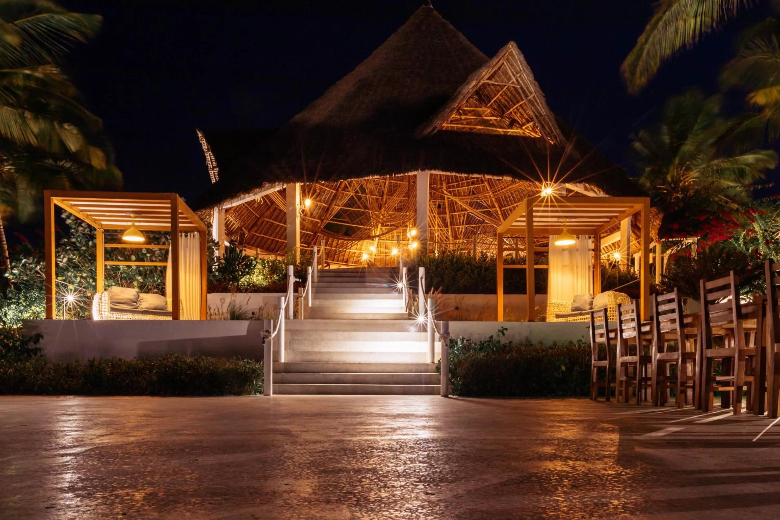 Billiard in Safira Blu Luxury Resort & Villas