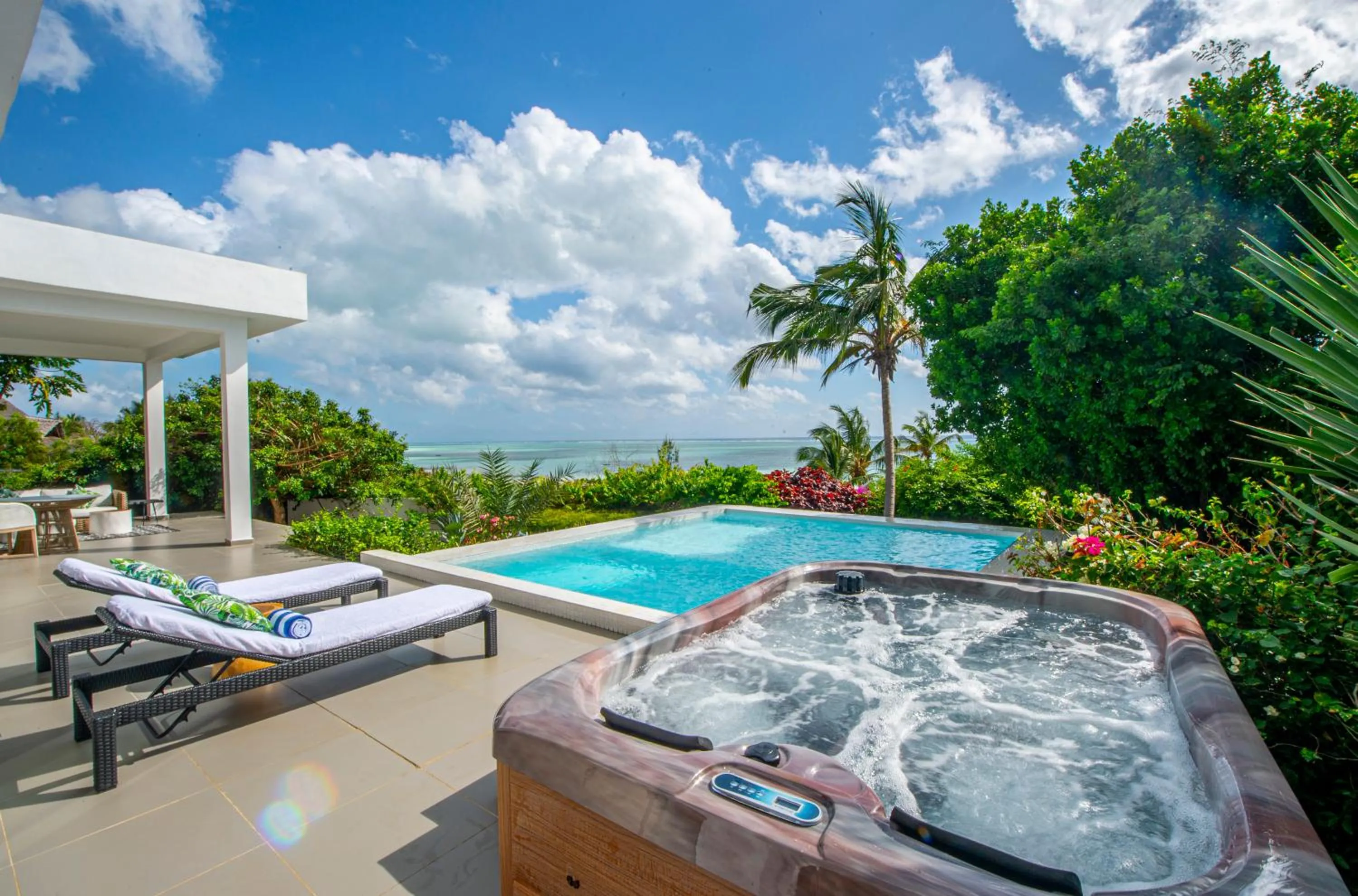 Patio in Safira Blu Luxury Resort & Villas