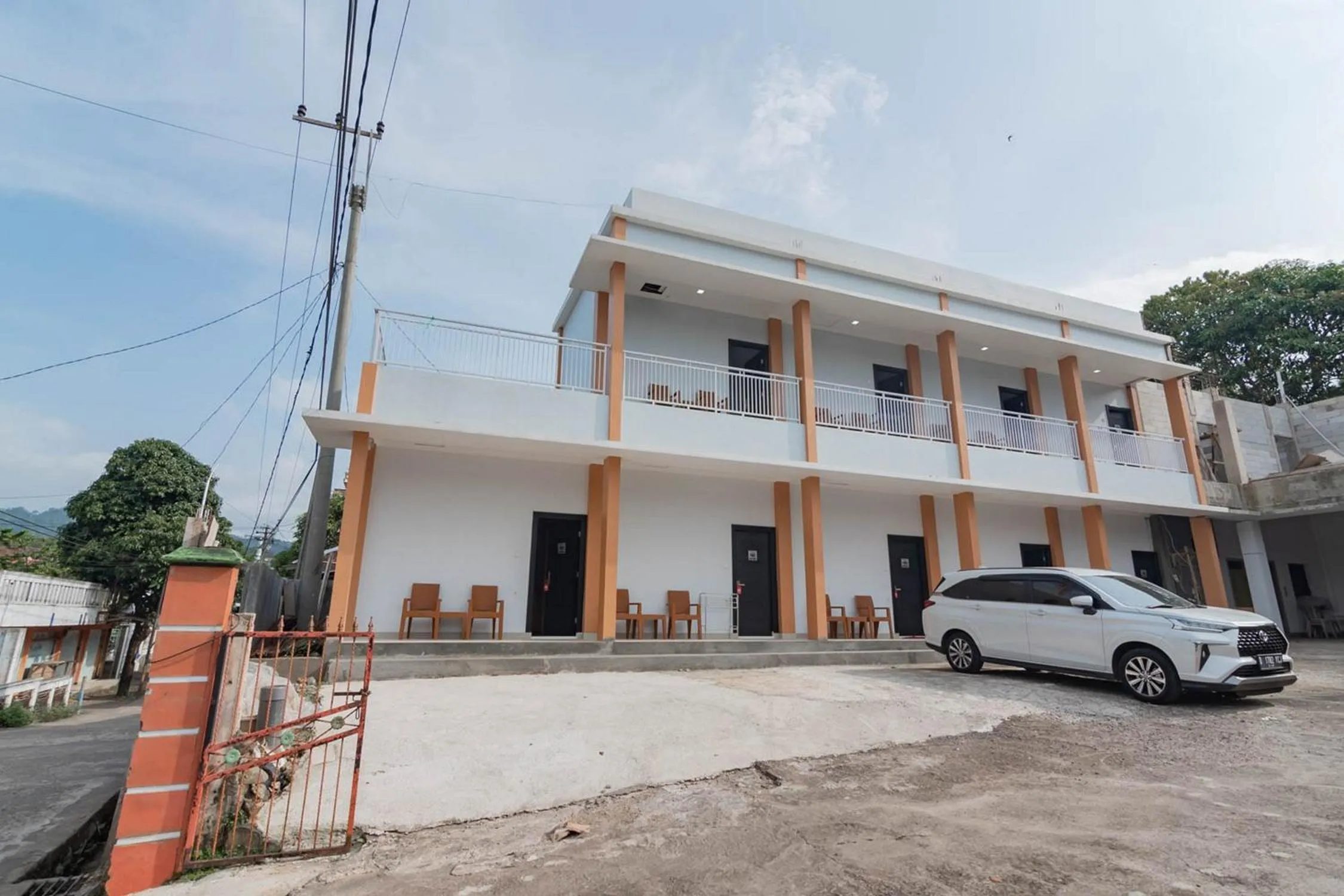 Property building in RedDoorz Syariah @ Tanggeung