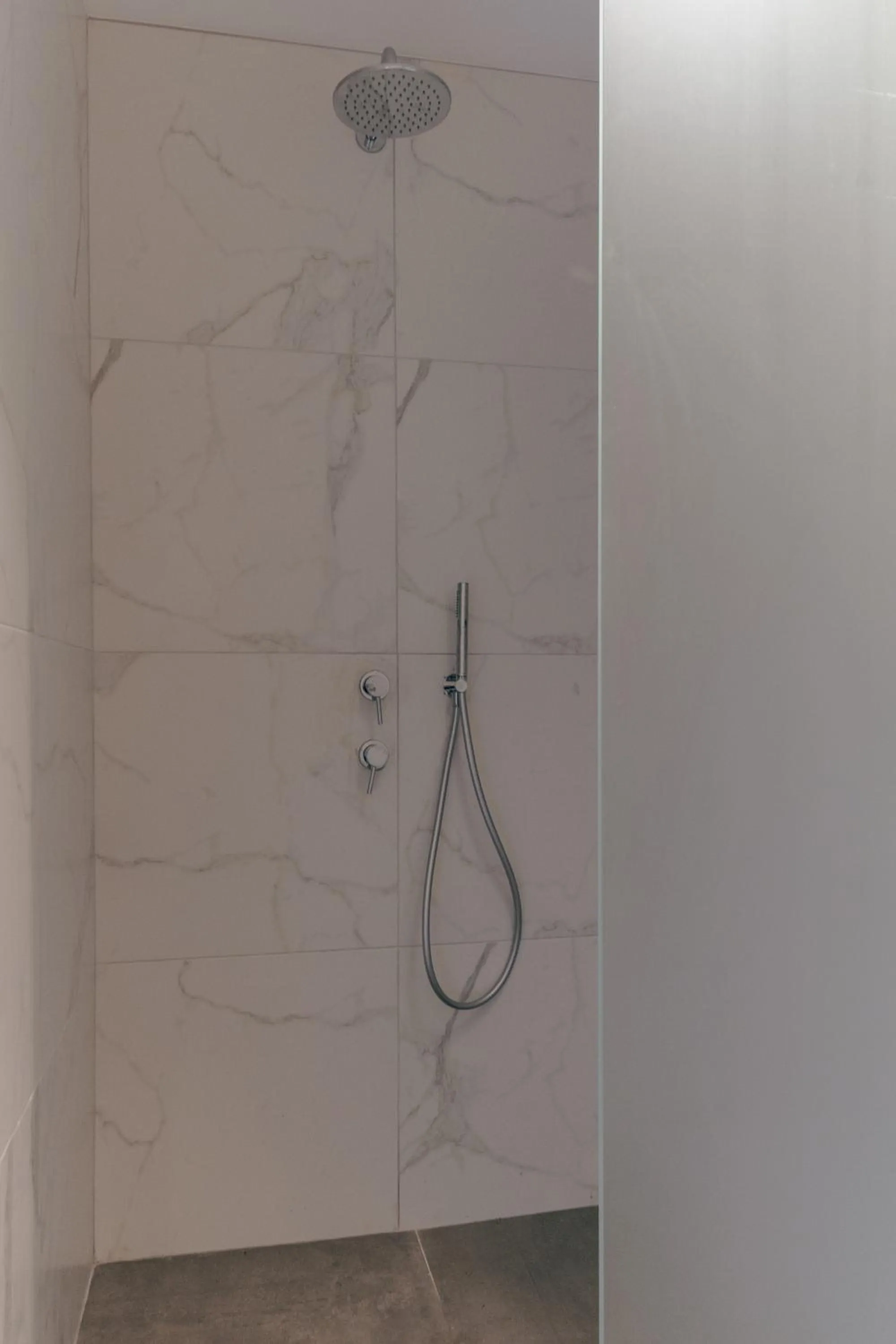 Bathroom in Casa D'Oro Suites by Estia 'Adults Only'