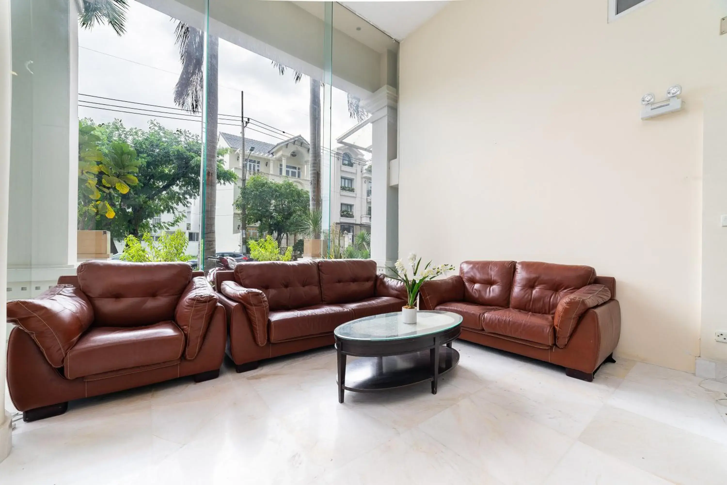 Property building in Collection O Sunshine Garden Hotel - Near SECC Property building in Collection O Sunshine Garden Hotel - Near SECC