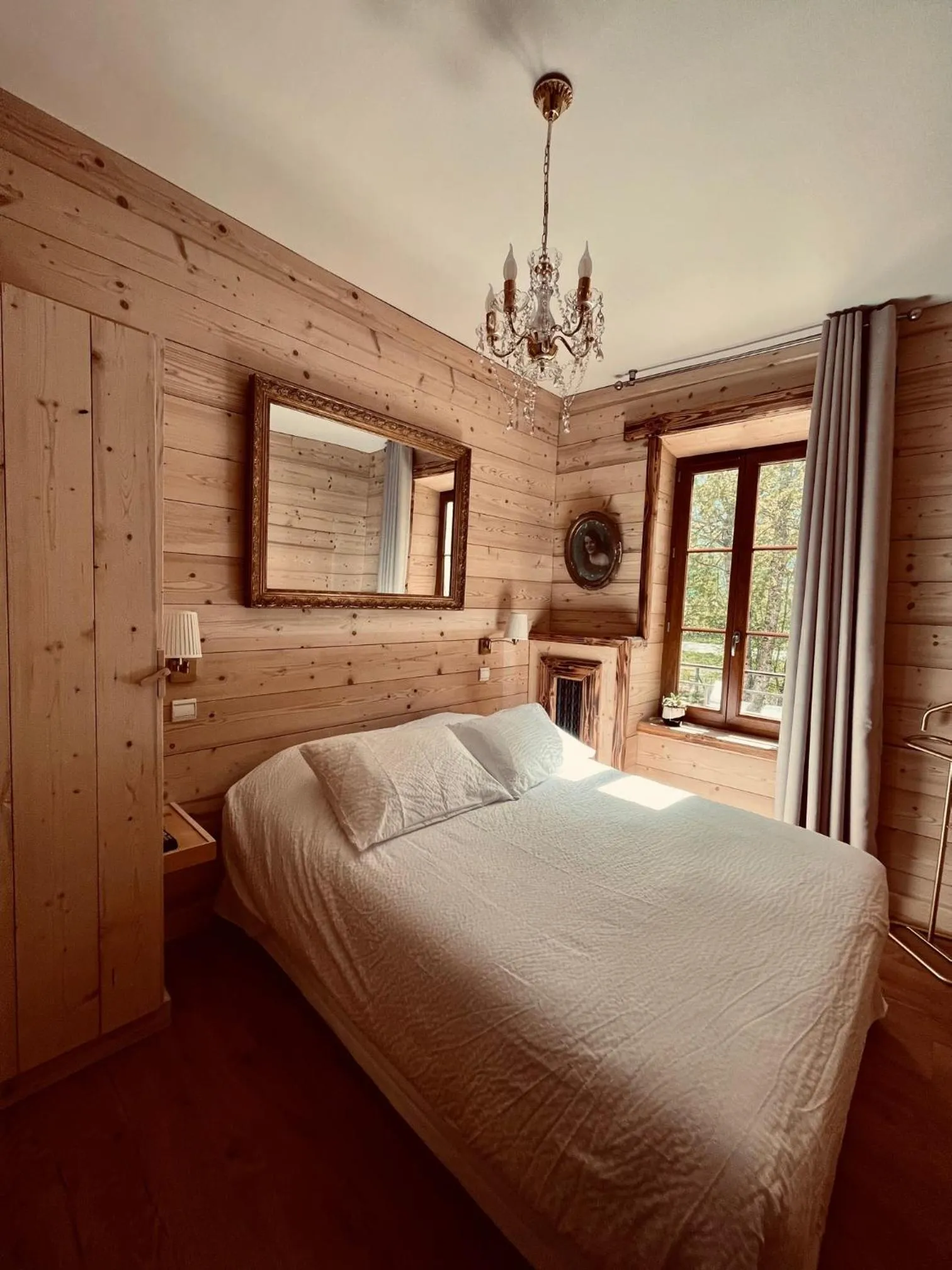 BO LODGE