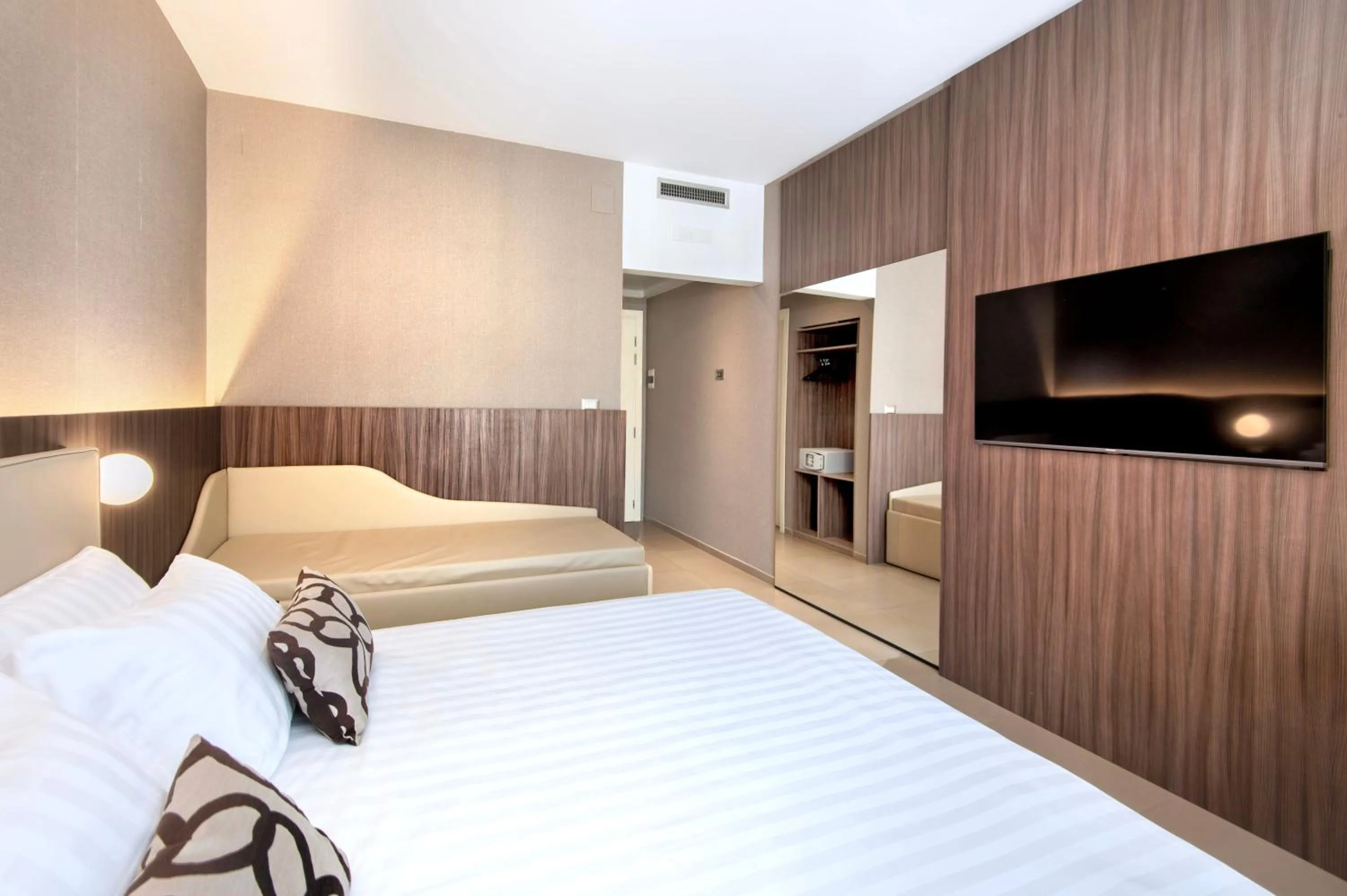 Bedroom, Bed in Hotel Europa