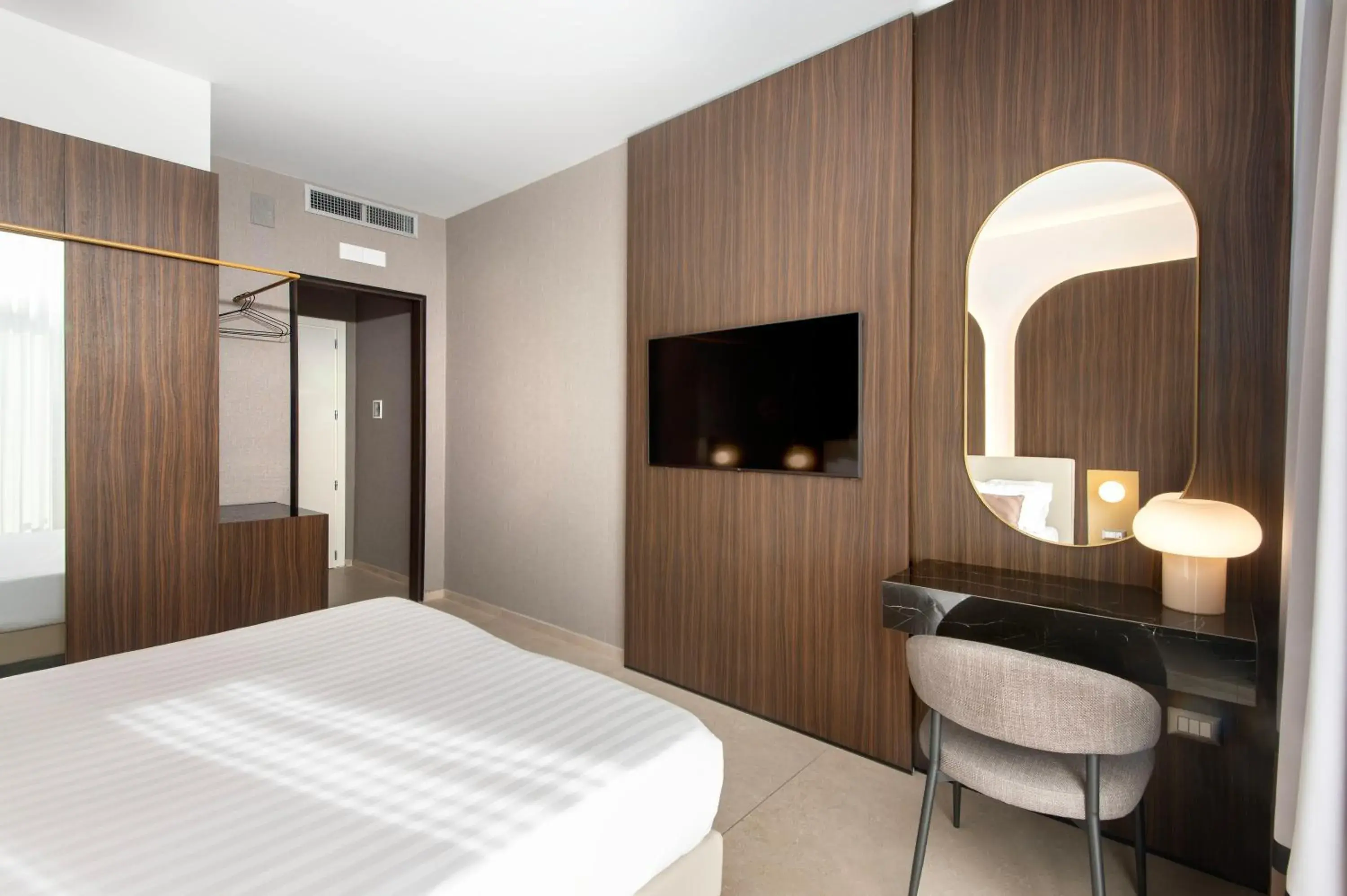 Bedroom, Bed in Hotel Europa Bedroom, Bed in Hotel Europa